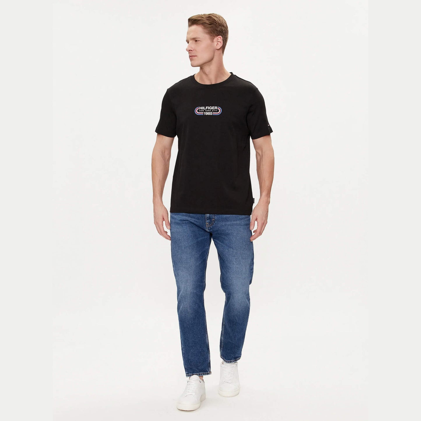 Tričko Tommy Hilfiger T-shirt Track Graphic BLACK