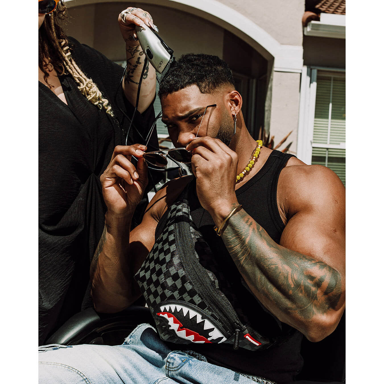 Ľadvinka Sprayground Dripping Sharks In Paris Thunderdrip Savvy Crossbody Black