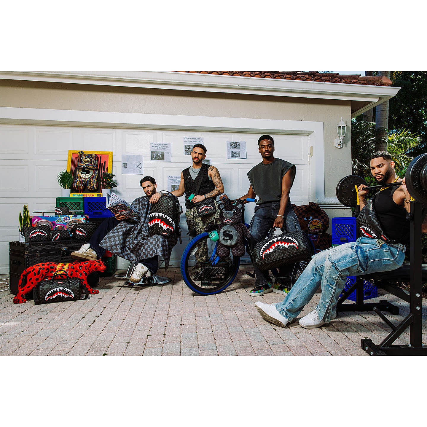 Ľadvinka Sprayground Dripping Sharks In Paris Thunderdrip Savvy Crossbody Black