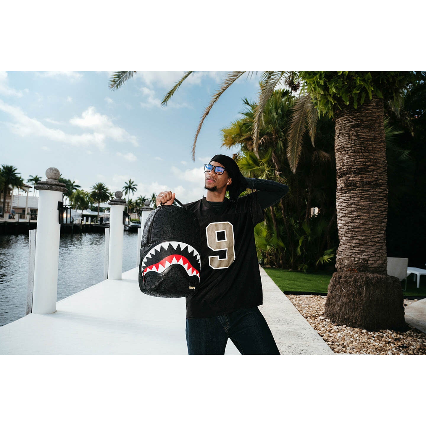 Batoh Sprayground Black Out Sharks In Paris Maison Menace Dlxsv Backpack Black