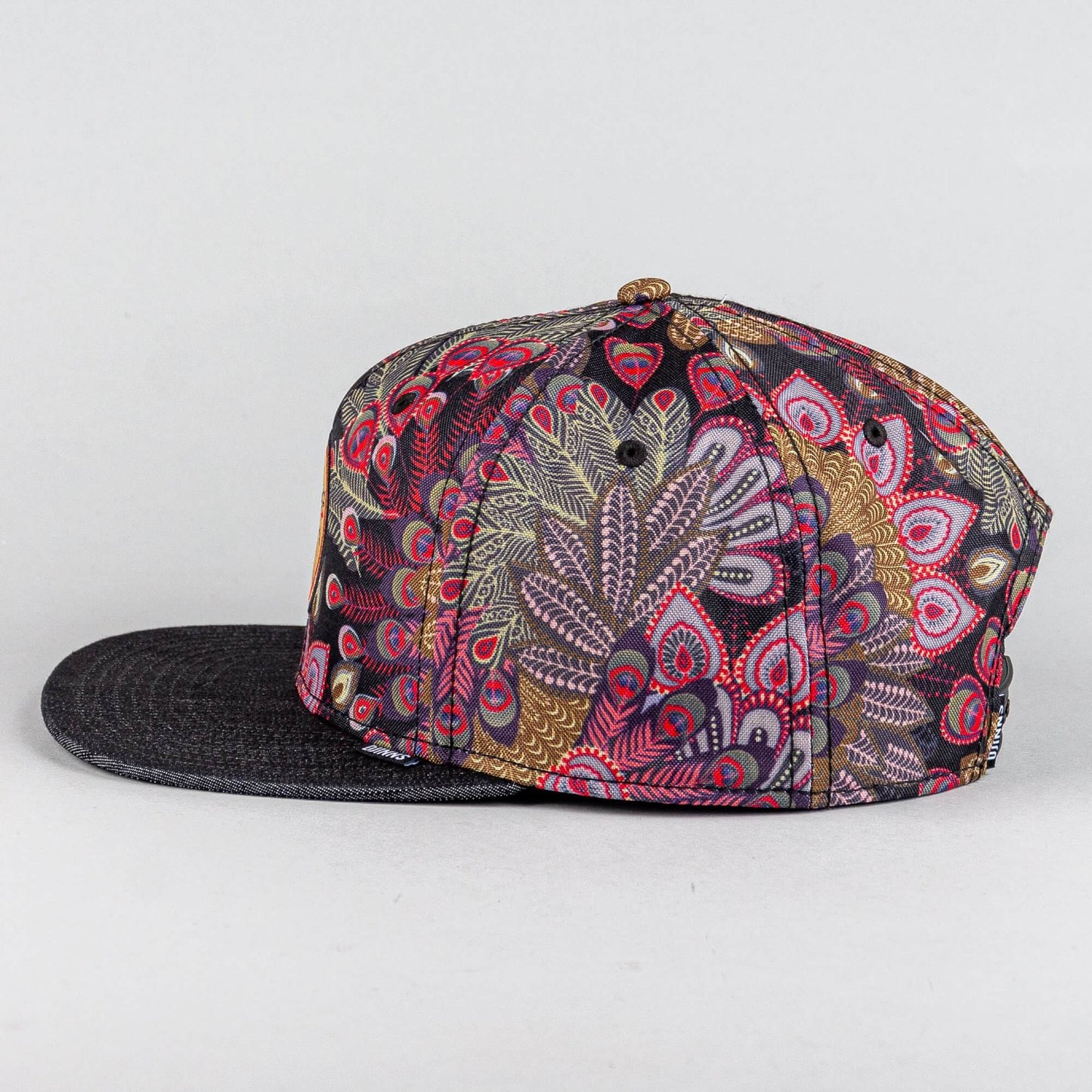 Šiltovka DJINN'S 6 Panel Snapback Cap Peacock Linen Black
