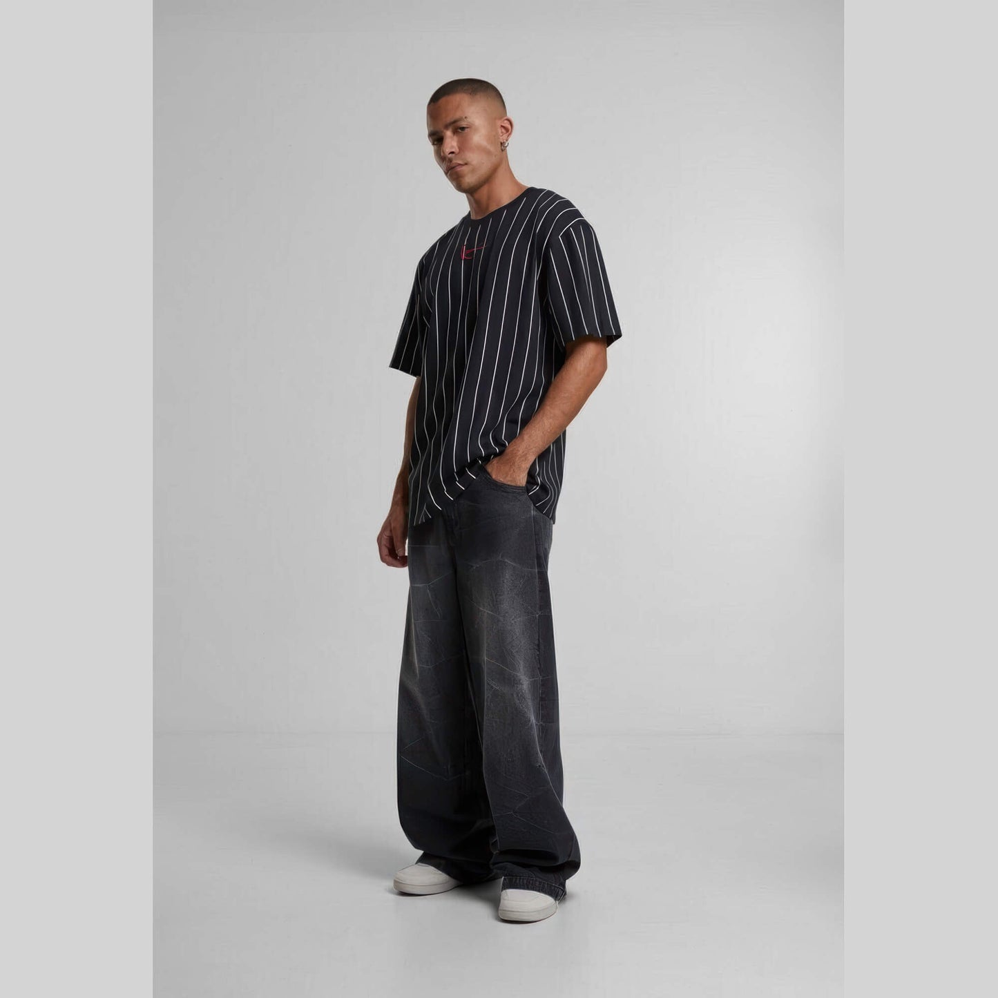 Karl Kani KK Small Signature Pinstripe Tee black/white