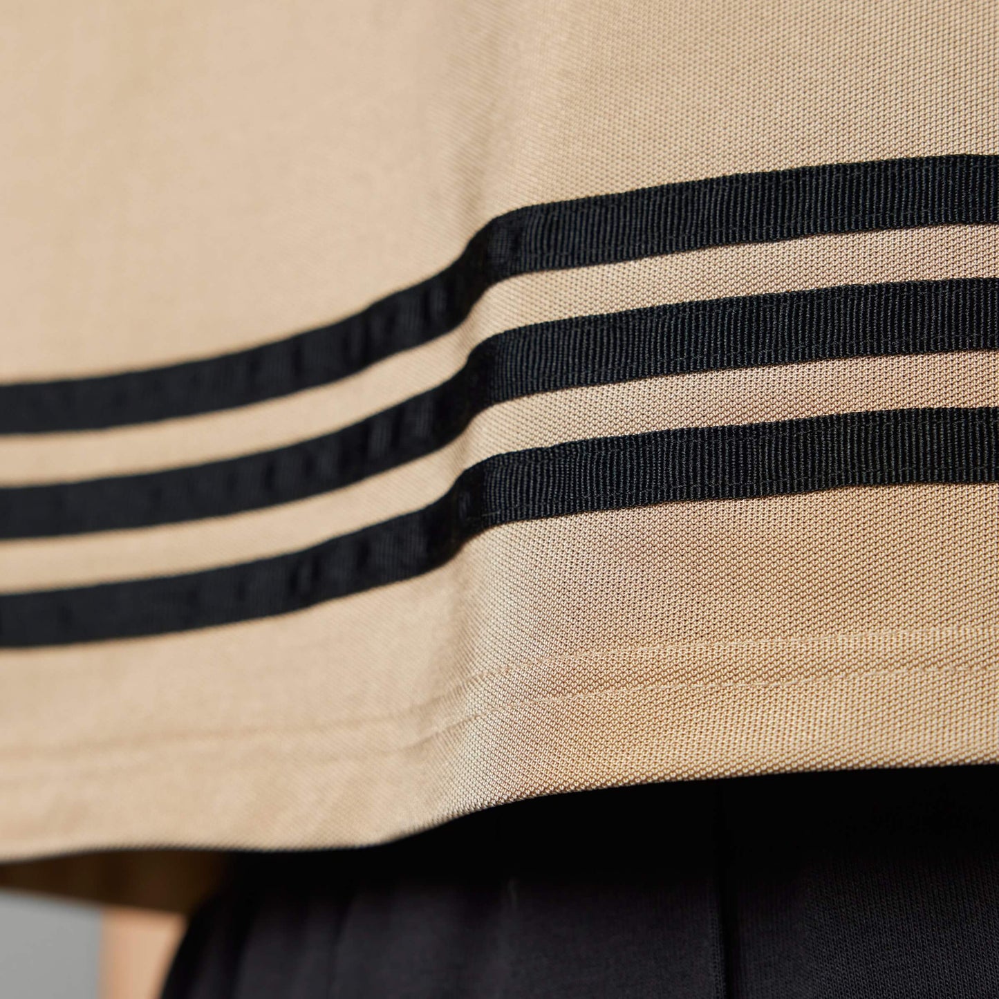 Adidas Wmns Adicolor 70S Polo Shirt Beige-Brown