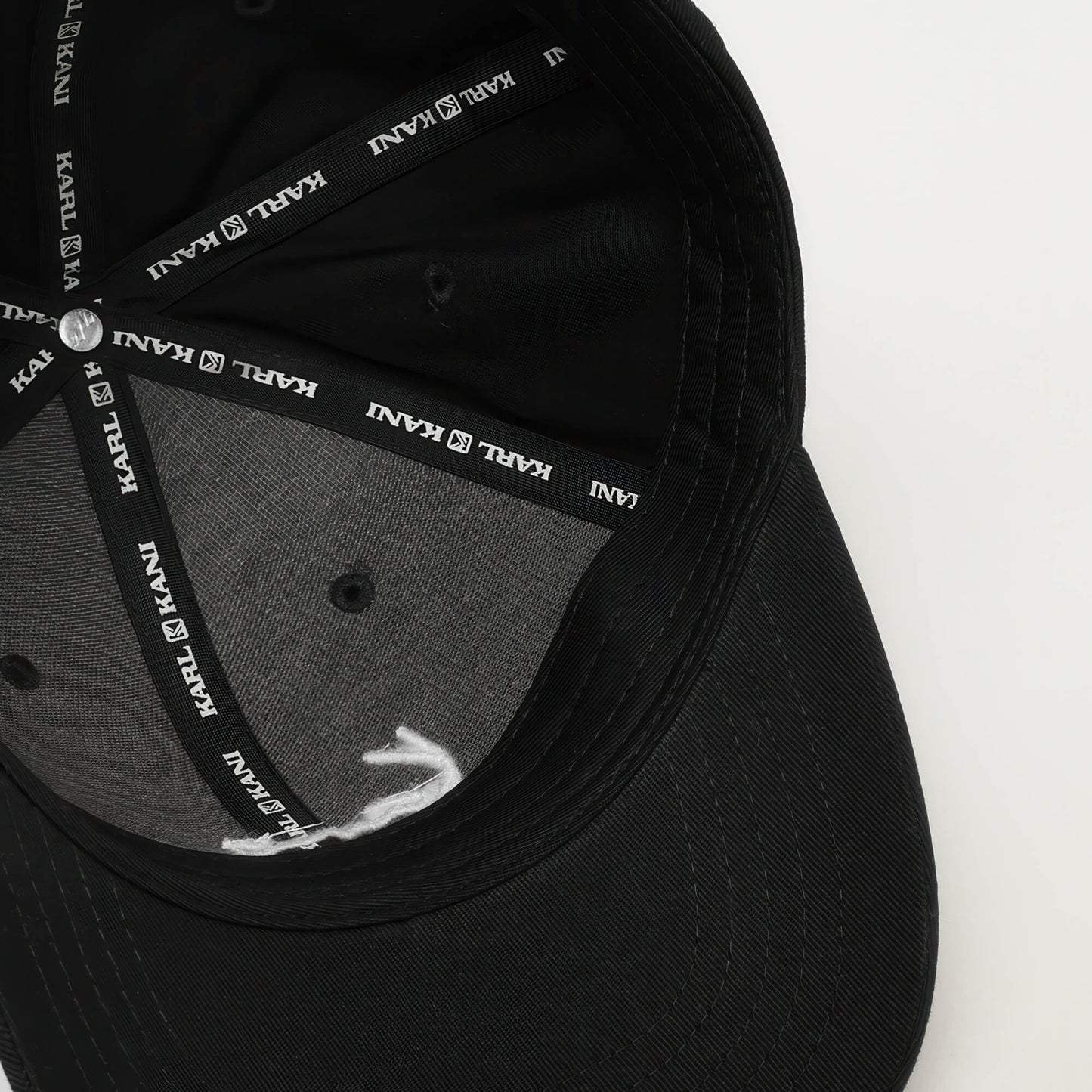 Šiltovka Karl Kani Signature Essential Cap čierna