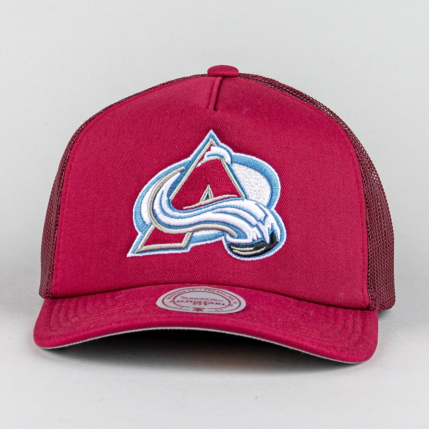 Šiltovka Mitchell & Ness NHL Evergreen Trucker Colorado Avalanche bordová