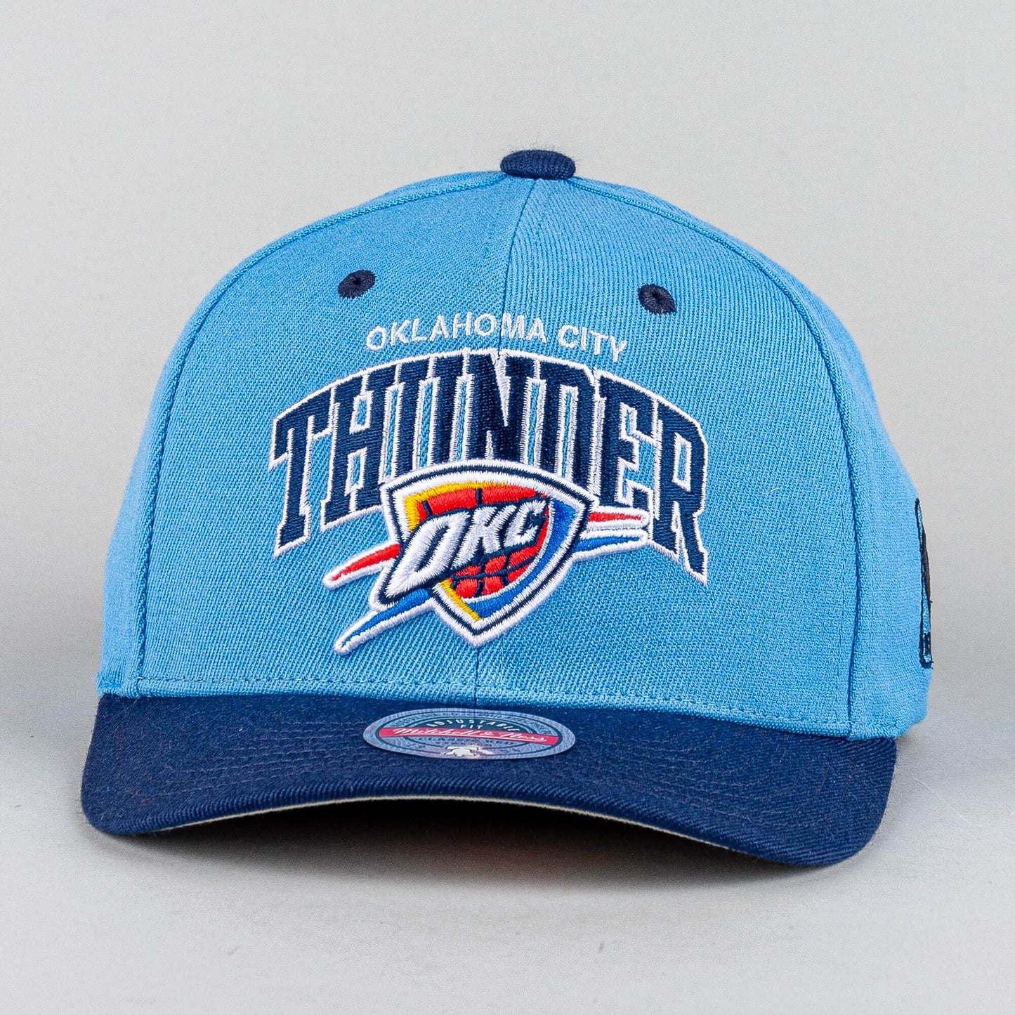 Šiltovka Mitchell & Ness Oklahoma City Thunder Team Arch Snapback modrá