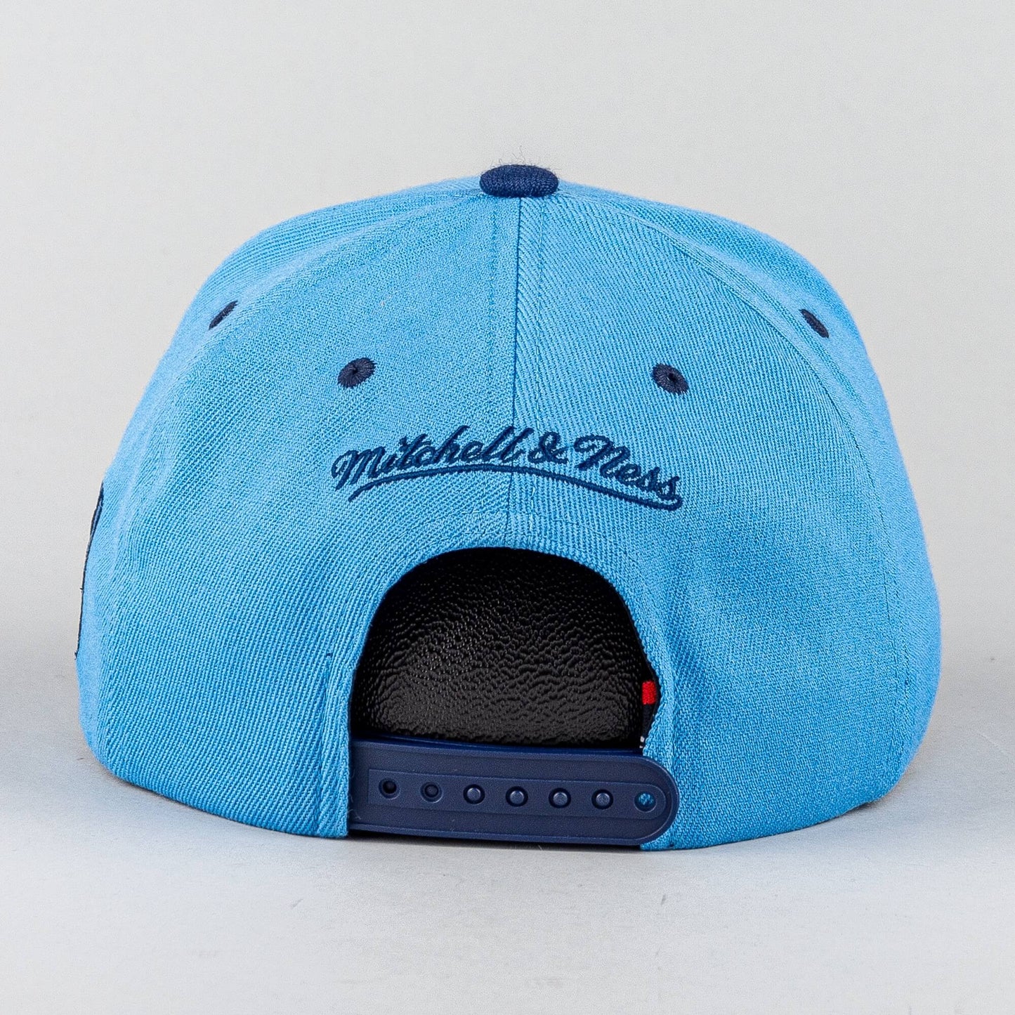 Šiltovka Mitchell & Ness Oklahoma City Thunder Team Arch Snapback modrá