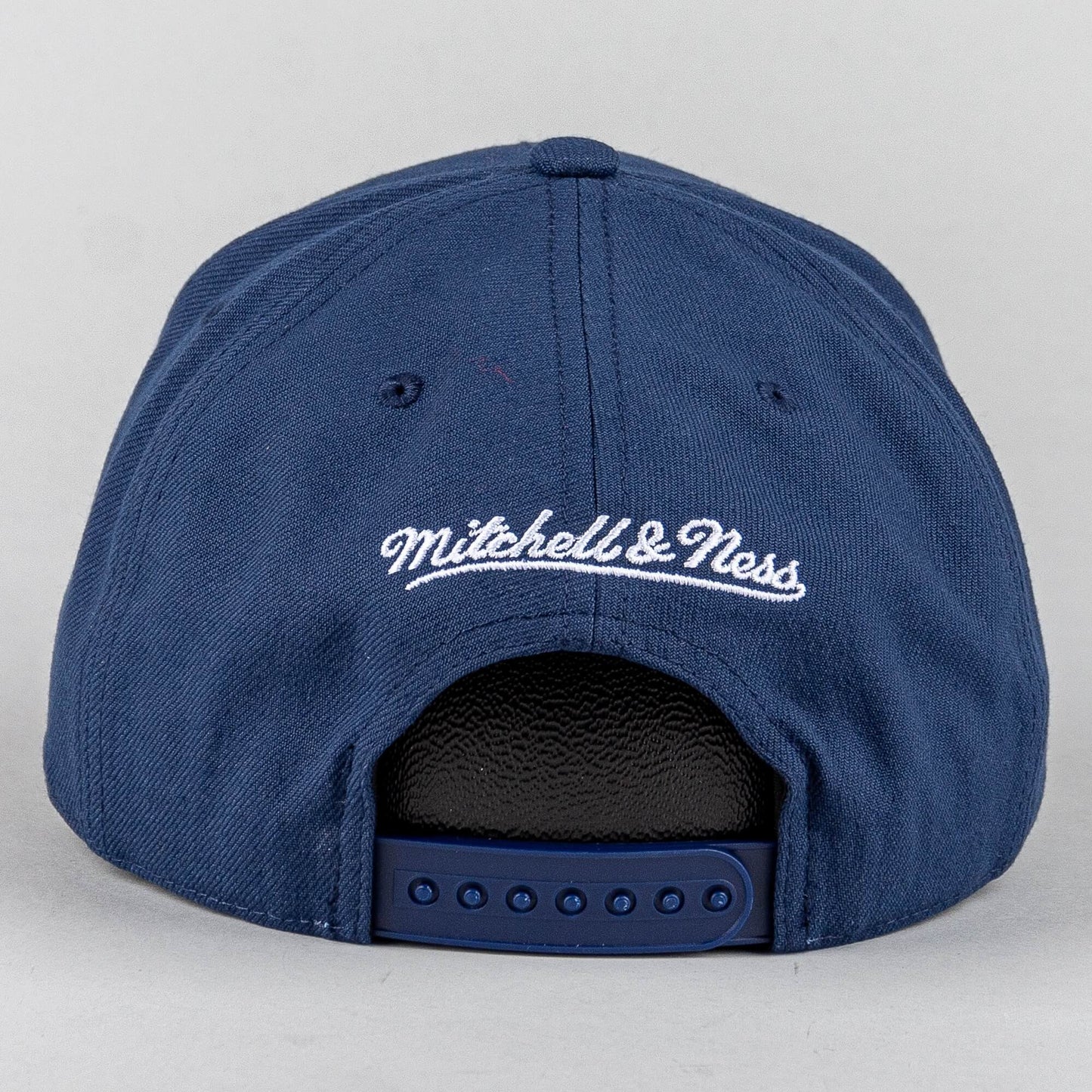 Šiltovka Mitchell & Ness NHL Toronto Maple Leafs Team Ground 2.0 Pro Snapback tmavomodrá