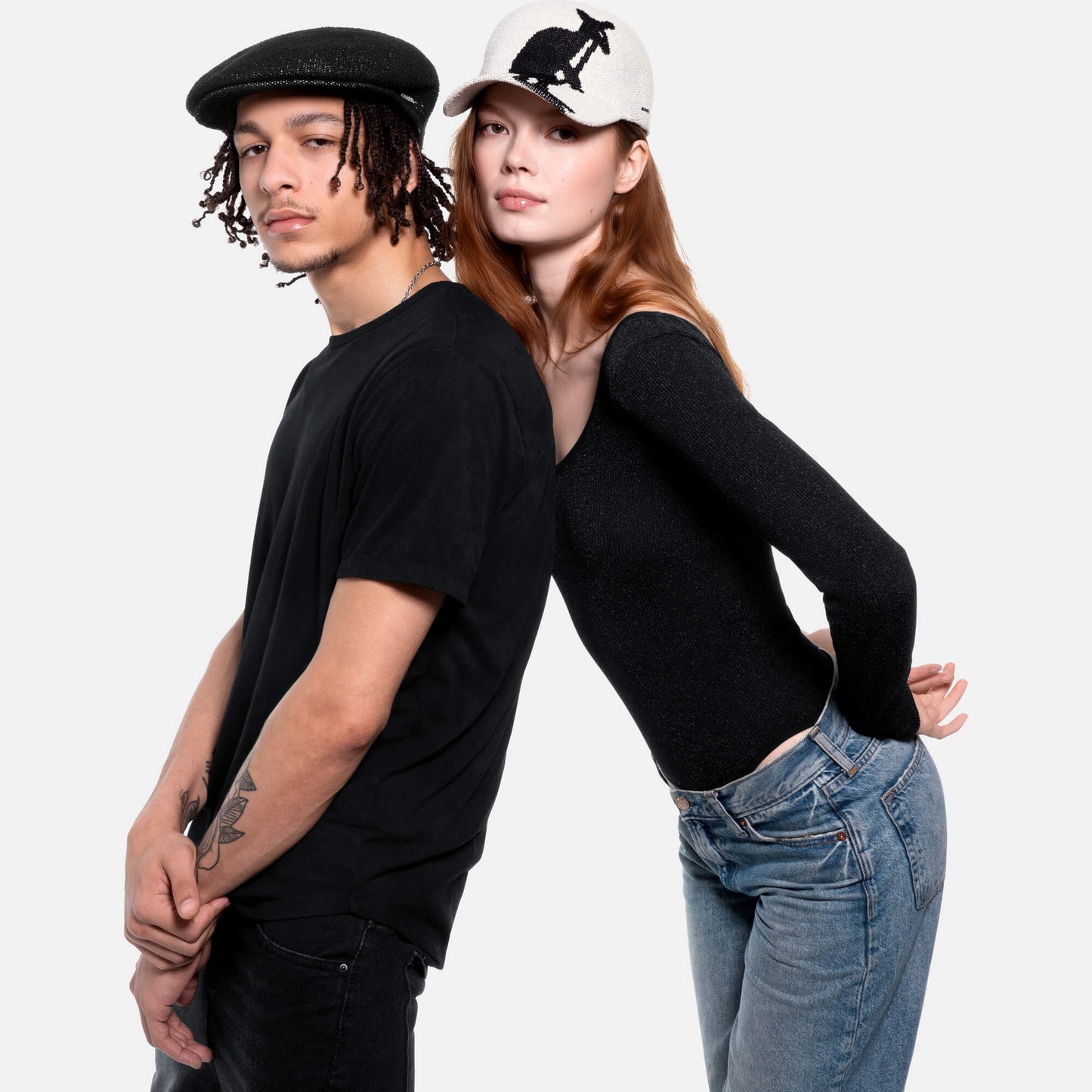 Šiltovka KANGOL® RETRO BIG KROO SPACECAP biela