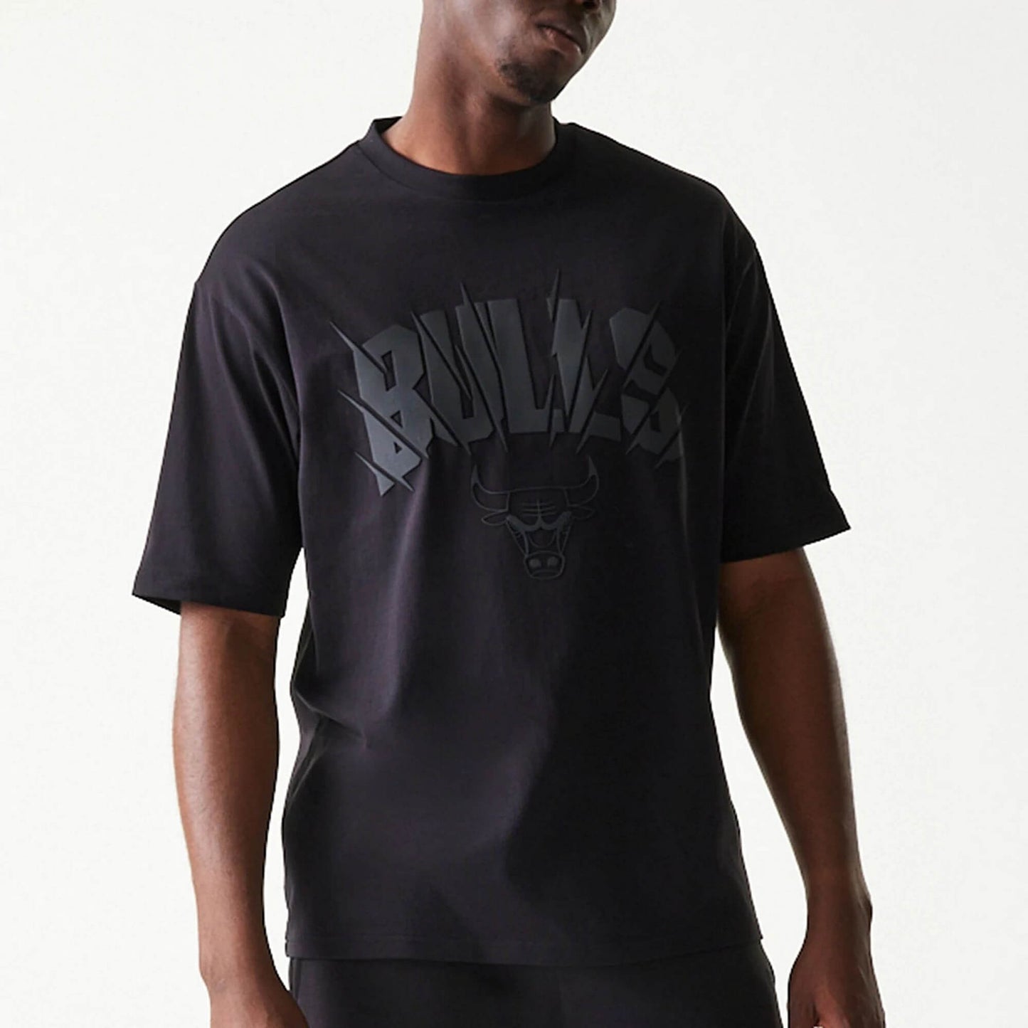 Tričko New Era Chicago Bulls NBA Black Oversized T-Shirt čierne