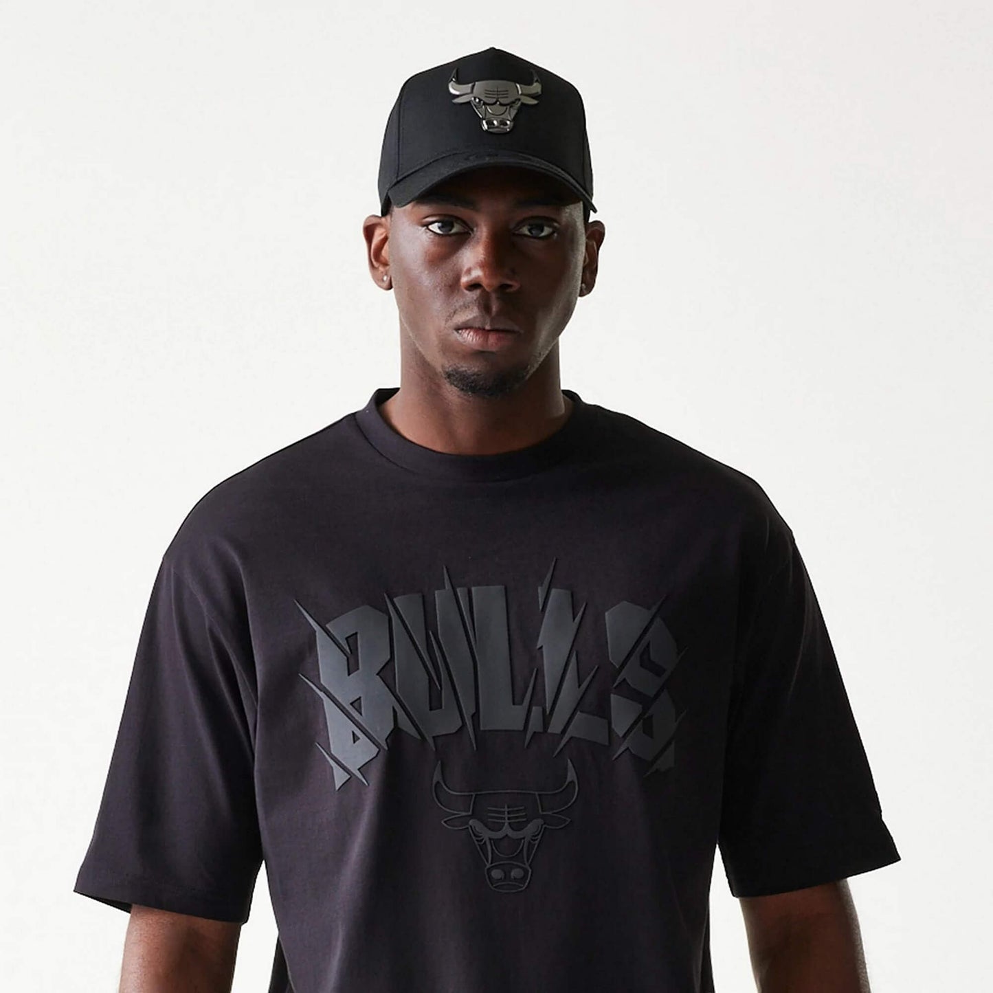 Tričko New Era Chicago Bulls NBA Black Oversized T-Shirt čierne