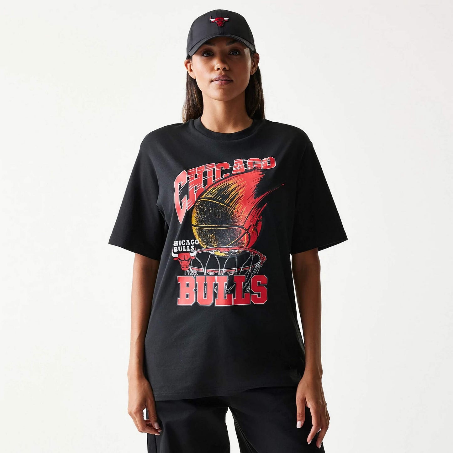 Tričko New Era Chicago Bulls NBA Ball Graphic Black T-Shirt čierne