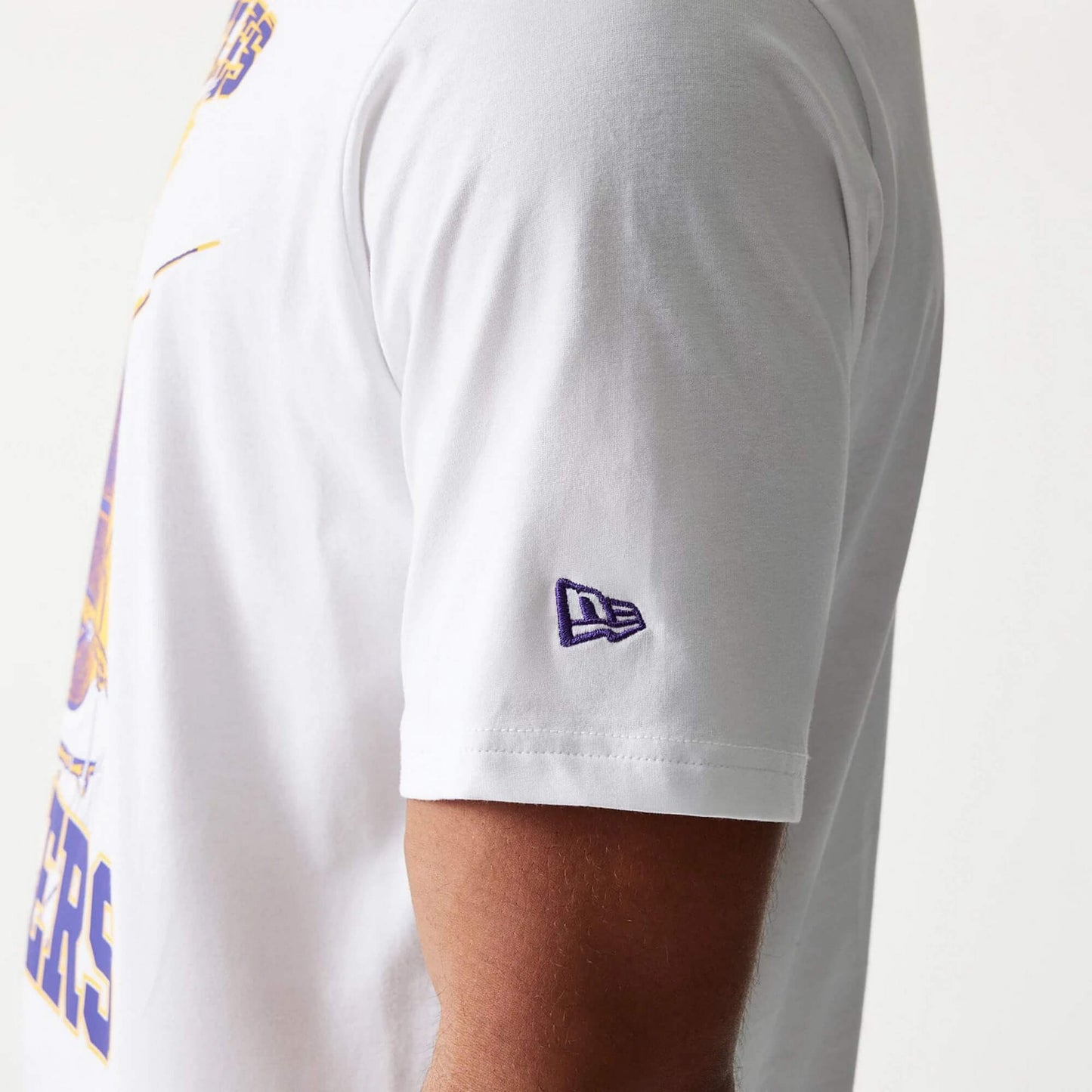 Tričko New Era Los Angeles Lakers NBA Ball Graphic White T-Shirt biele