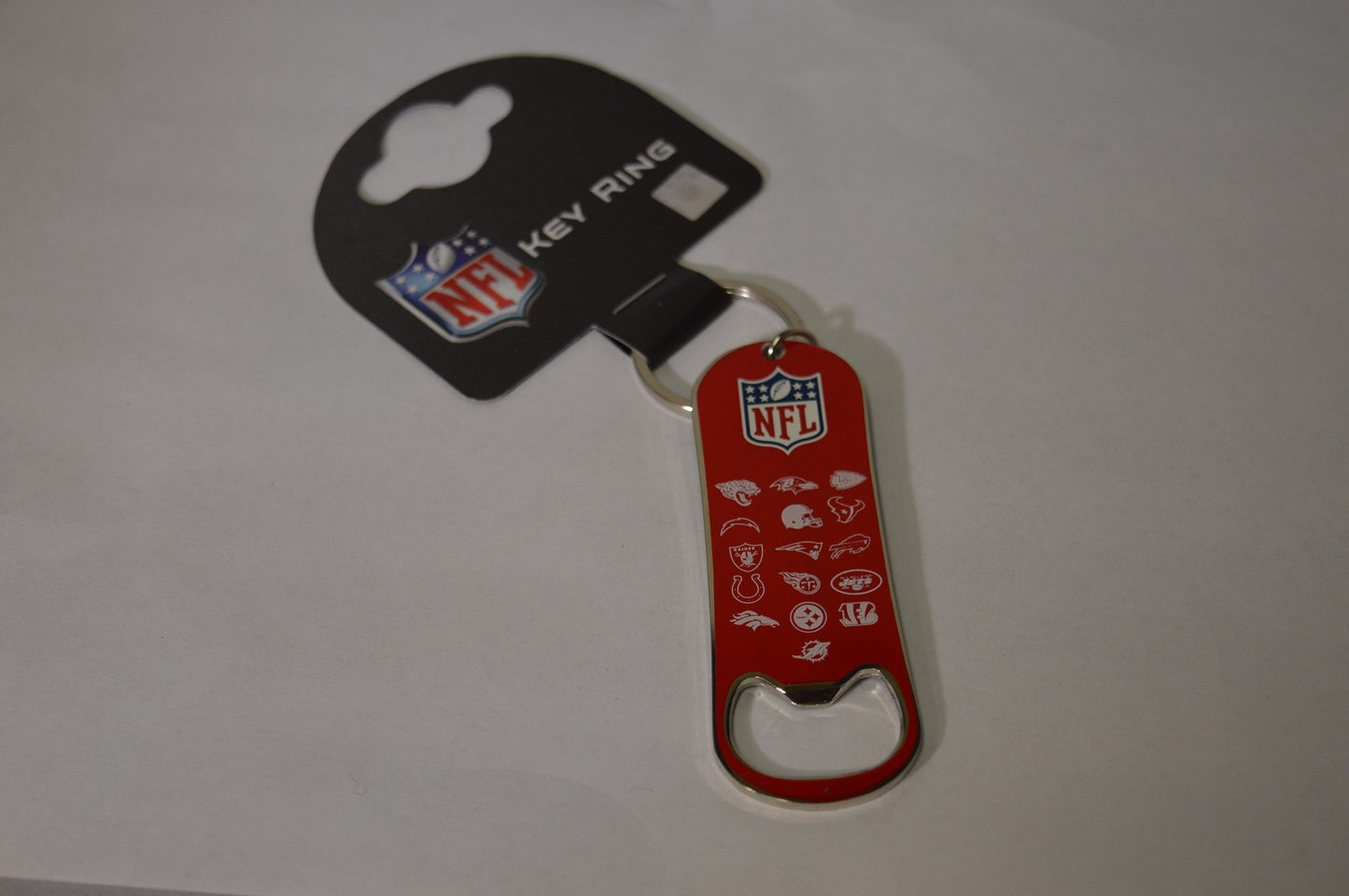 FOREVER NFL Bottle Opener klúčenka