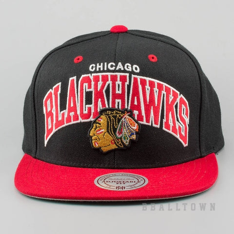 Mitchell & Ness Vintage Team Arch Snapback NHL - Chicago Blackhawks Black/Red