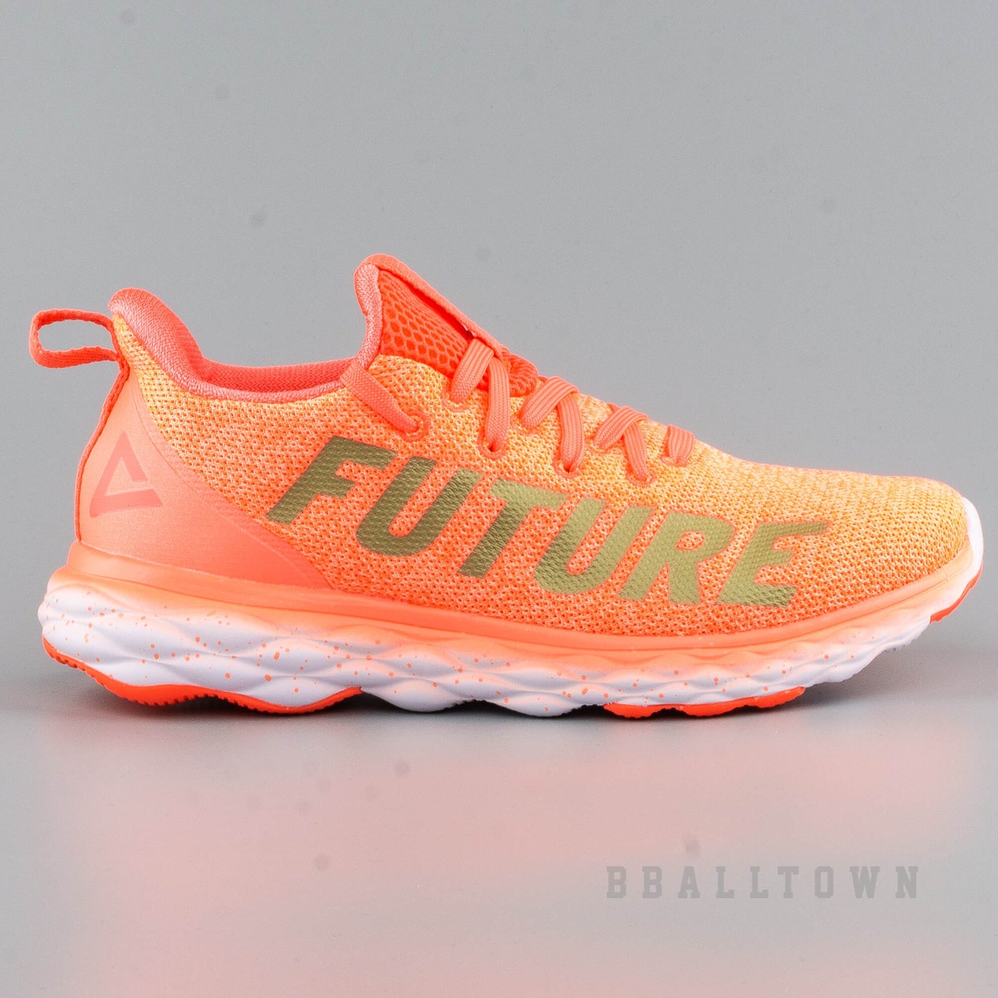 Peak Running Shoes Future Runner Hot Pink