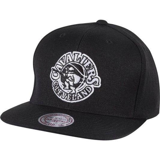 Mitchell & Ness Wool Solid Snapback Cleveland Cavaliers Black/White