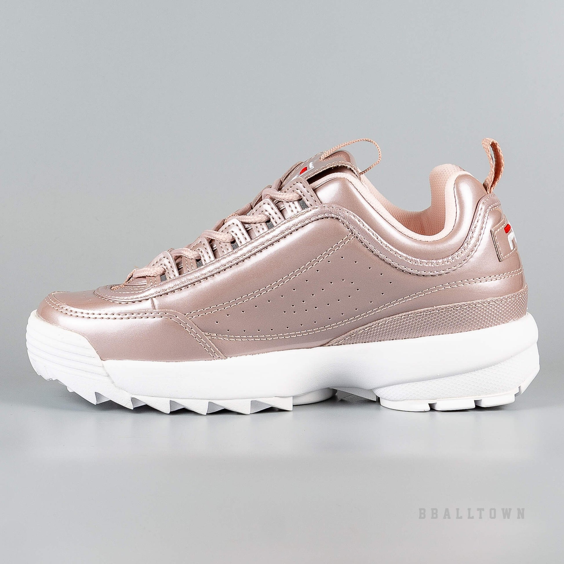 Fila Disruptor M Low Wmn Rose Smoke – BBALLTOWN