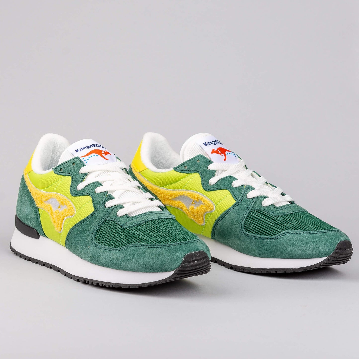 KangaROOS Aussie - Classic Pop Forest