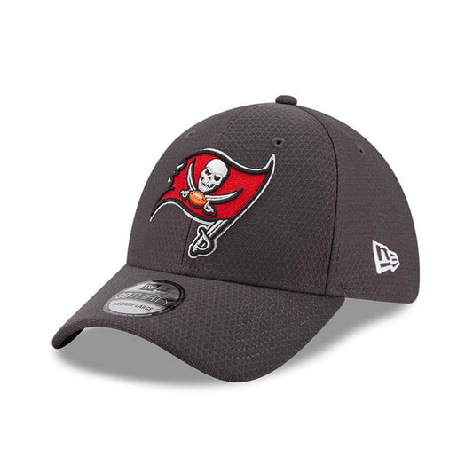 NEW ERA šiltovka 3930 NFL Hex tech 39thirty TAMPA BAY BUCCANEERS Grey