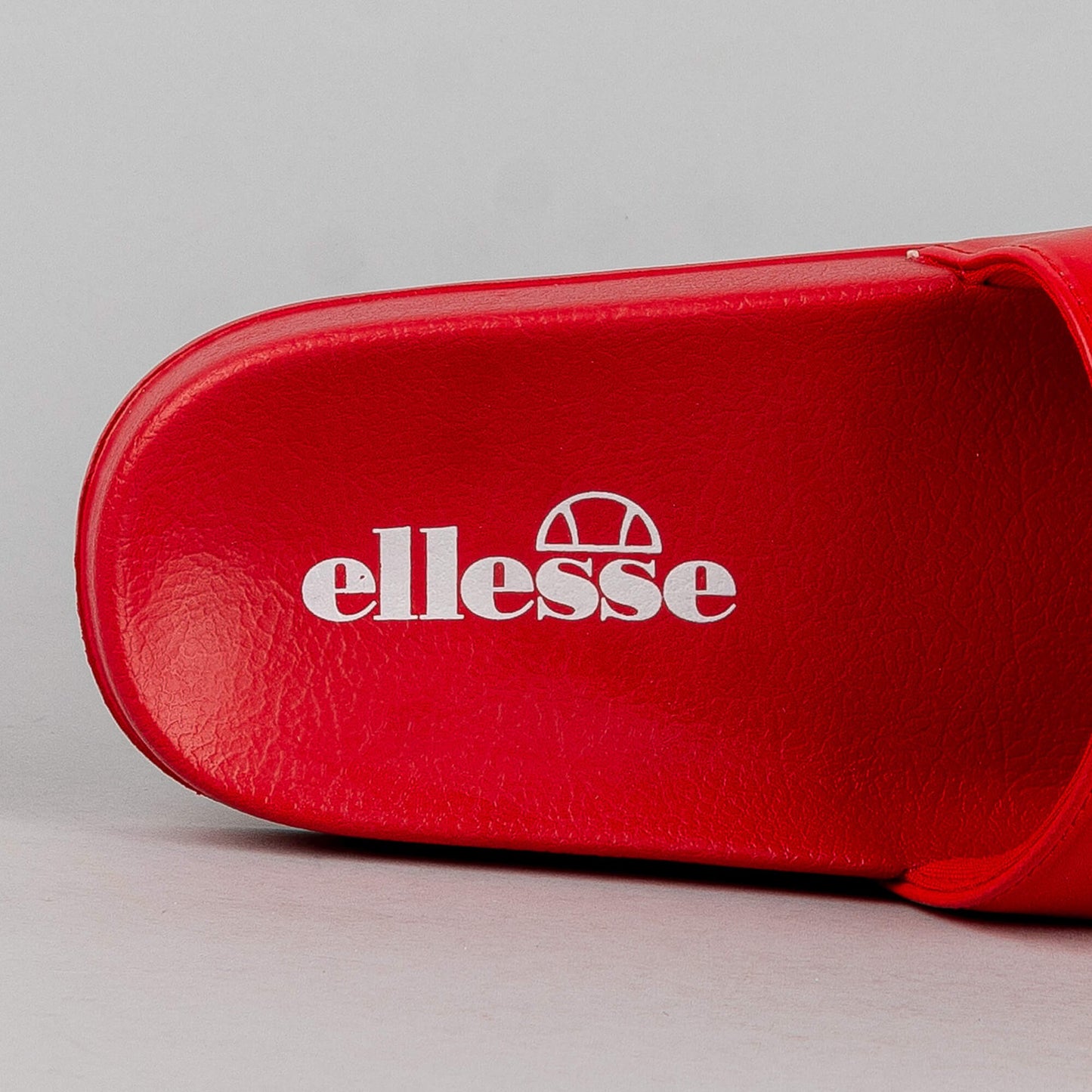 Dámske šľapky Ellesse Wmns Filippo Slide Red červené
