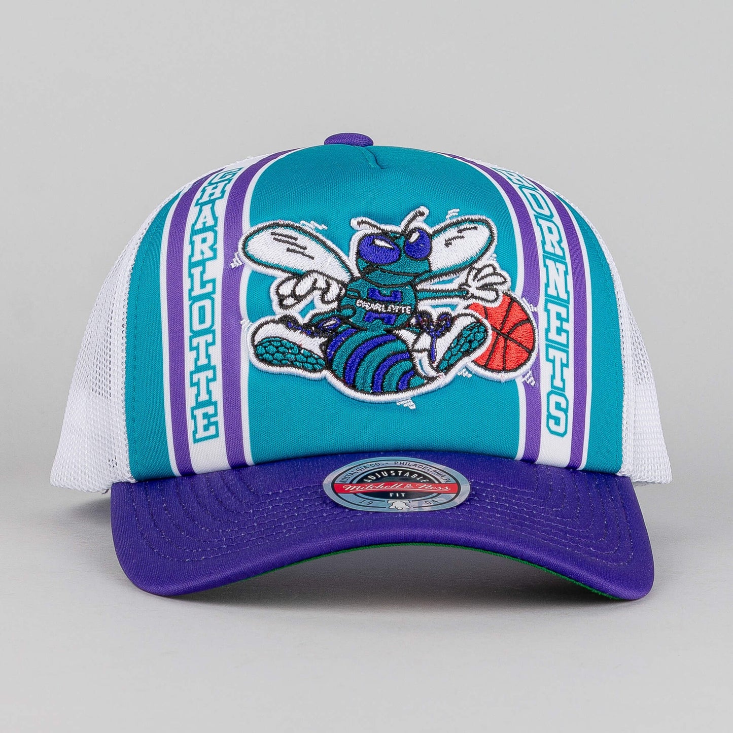 Mitchell & Ness NBA RETRO TRUCKER SNAPBACK HWC CHARLOTTE HORNETS TEAL