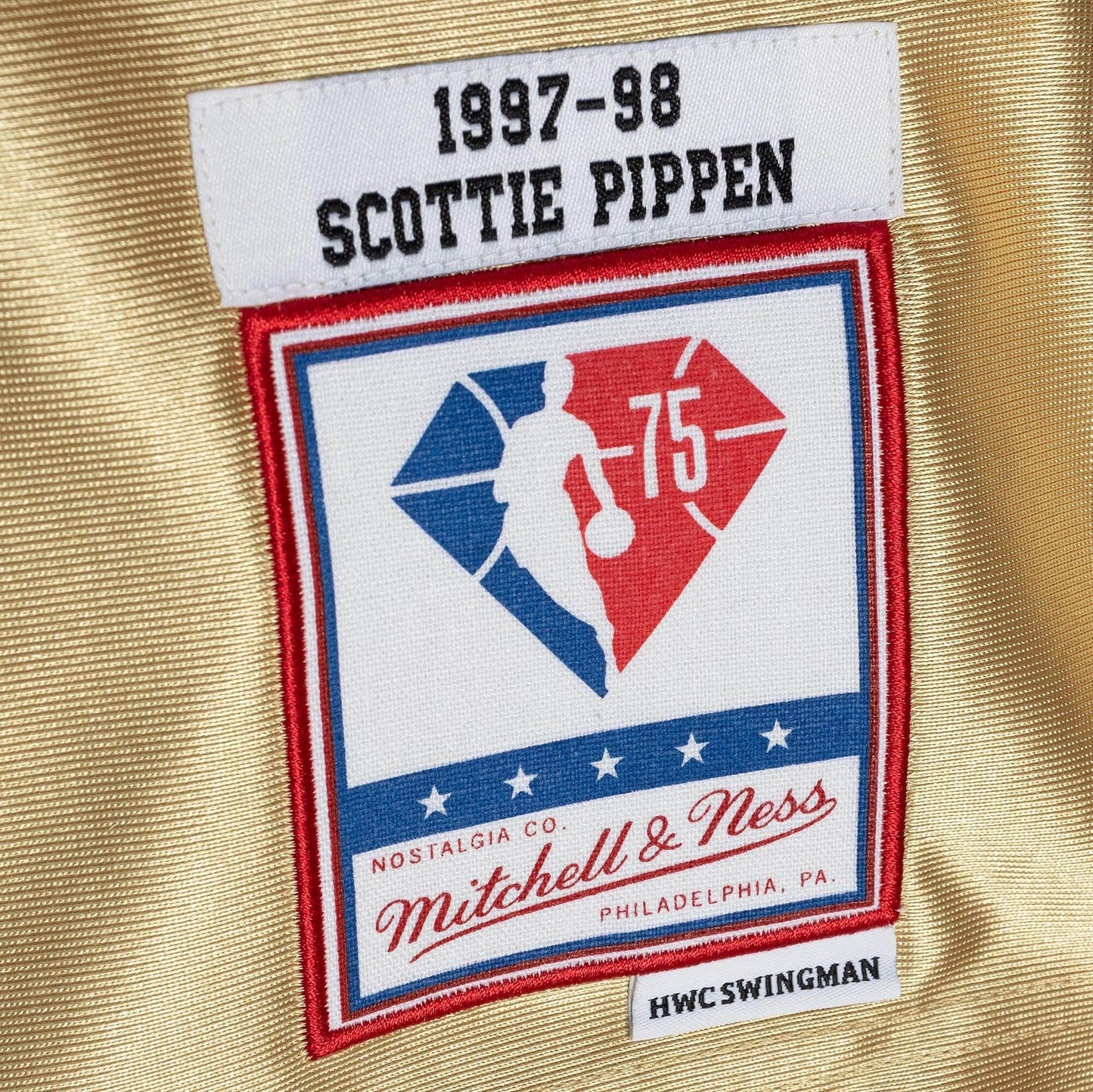 Mitchell & Ness 75th NBA Anniversary Gold Swingman Jersey CHICAGO BULLS SCOTTY PIPPEN Gold