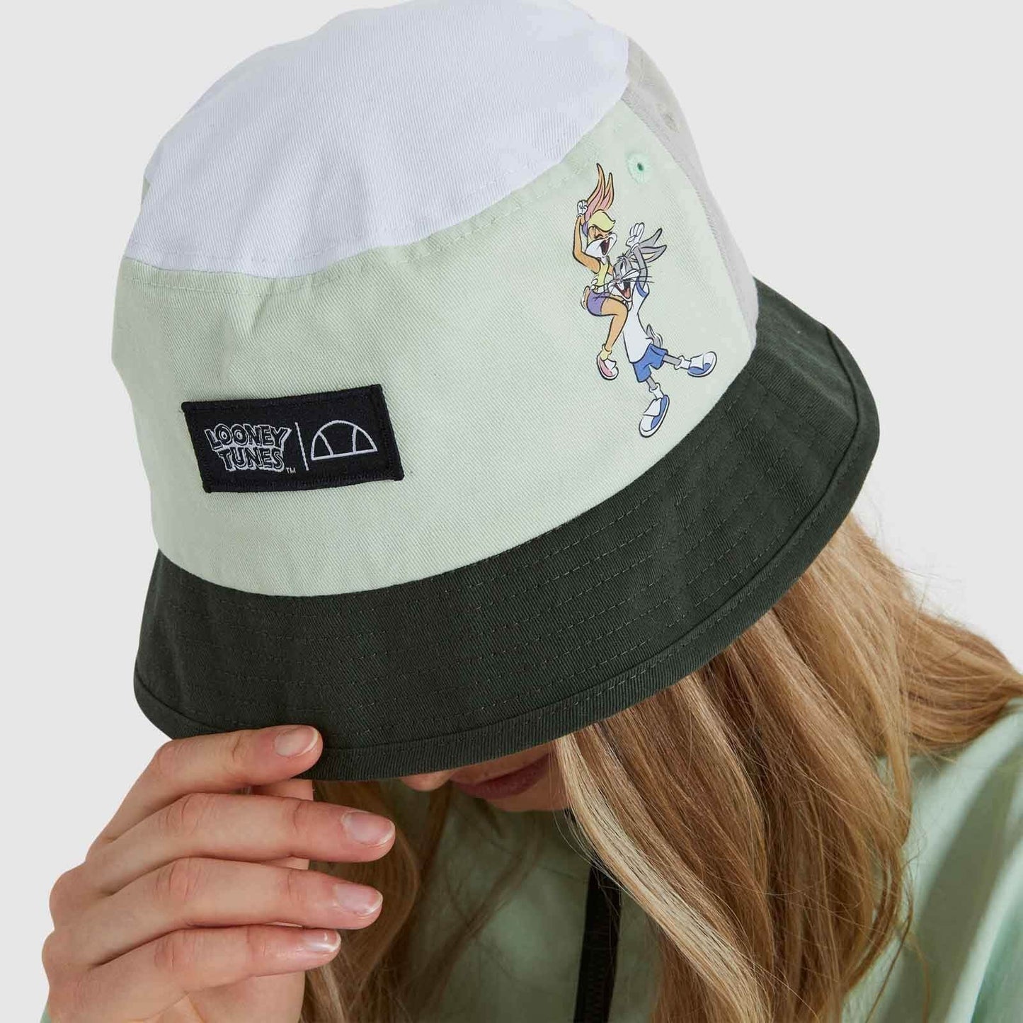 Ellesse x Looney Toons Collection Buggai Bucket Hat Light Green