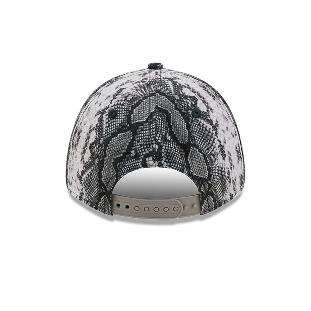 NEW ERA šiltovka 940W MLB Wmns animal print 9forty NEW YORK YANKEES Black