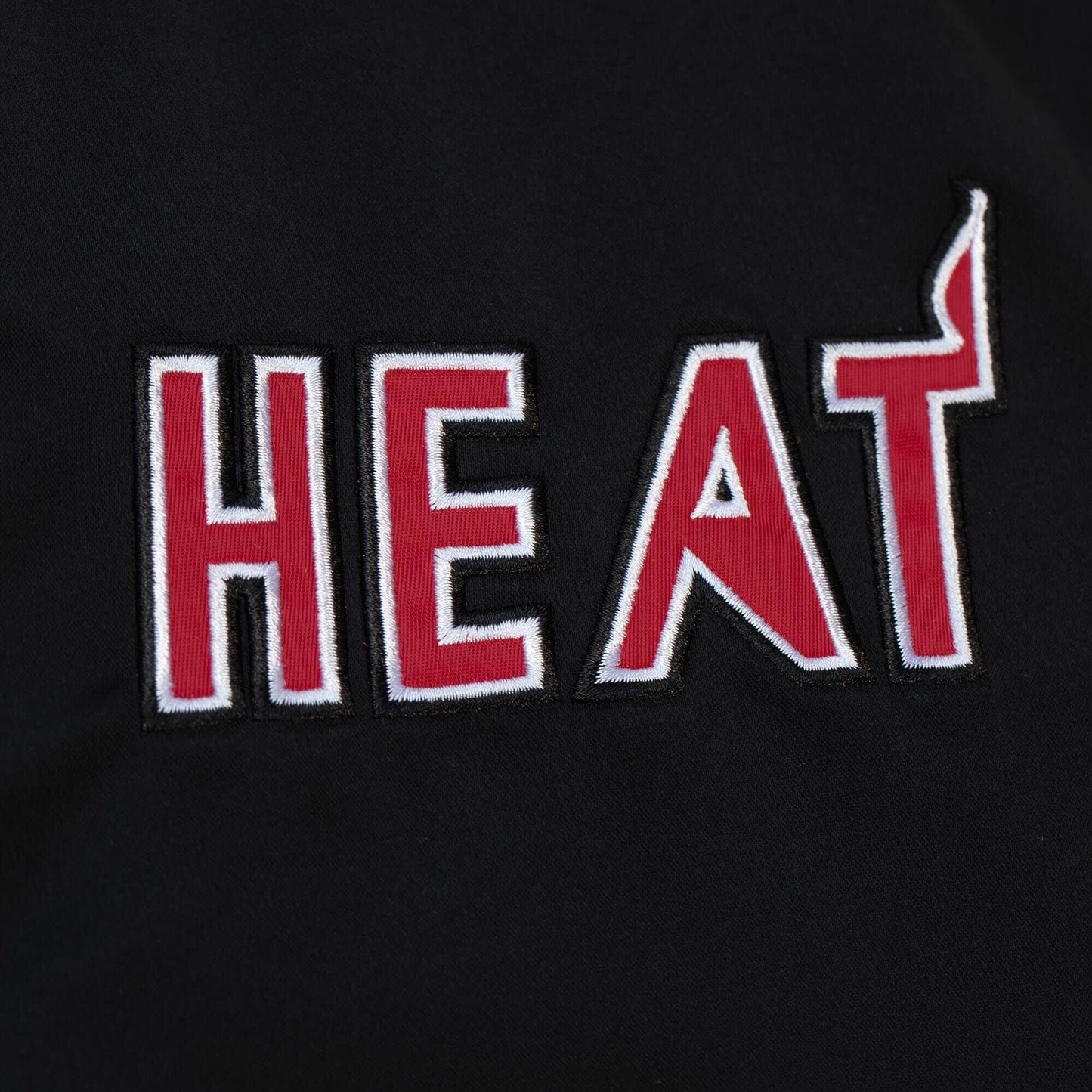 Mitchell & Ness Heavyweight Satin Jacket Miami Heat Black