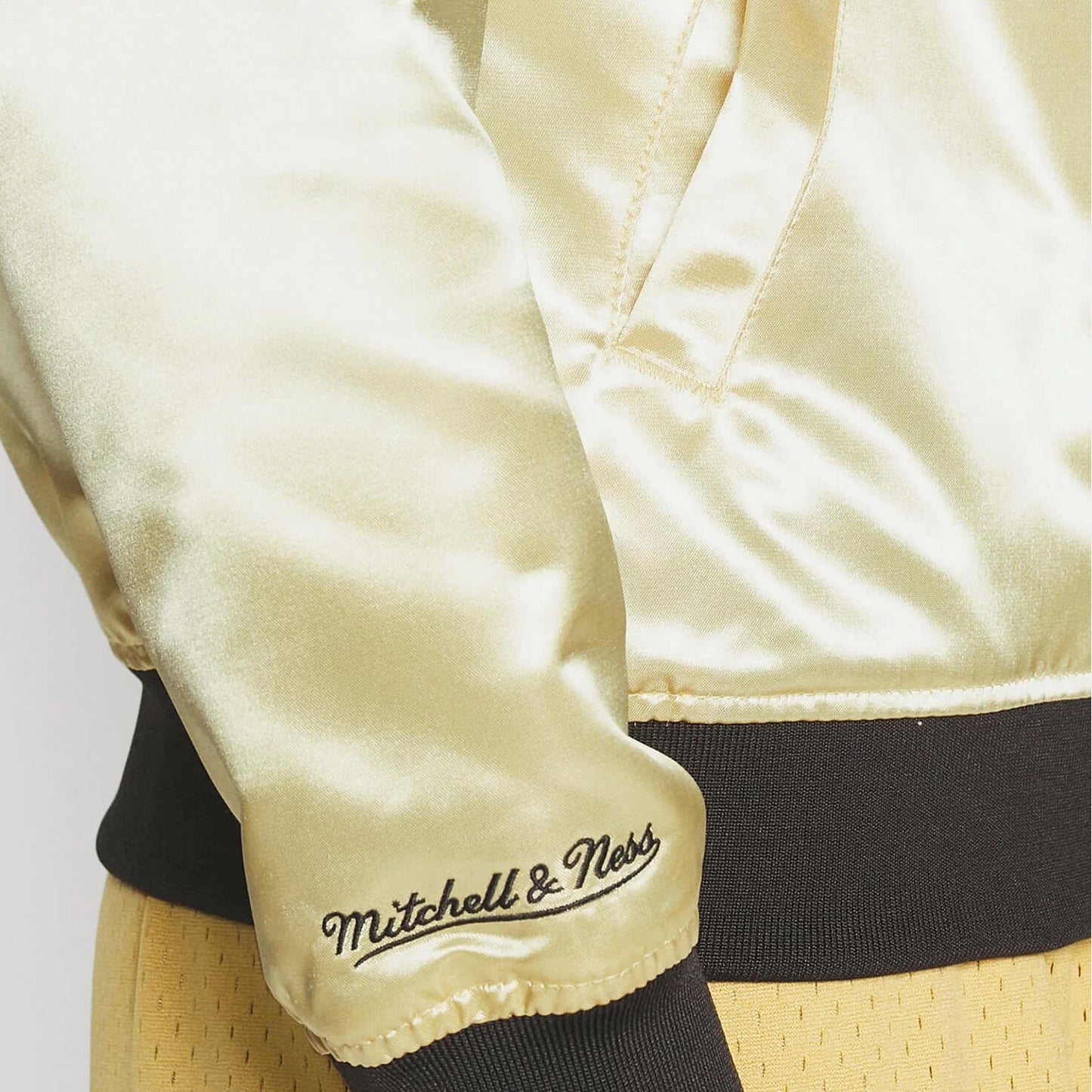 Mitchell & Ness Fashion Lw Satin Jacket Oakland Raiders Light Gold