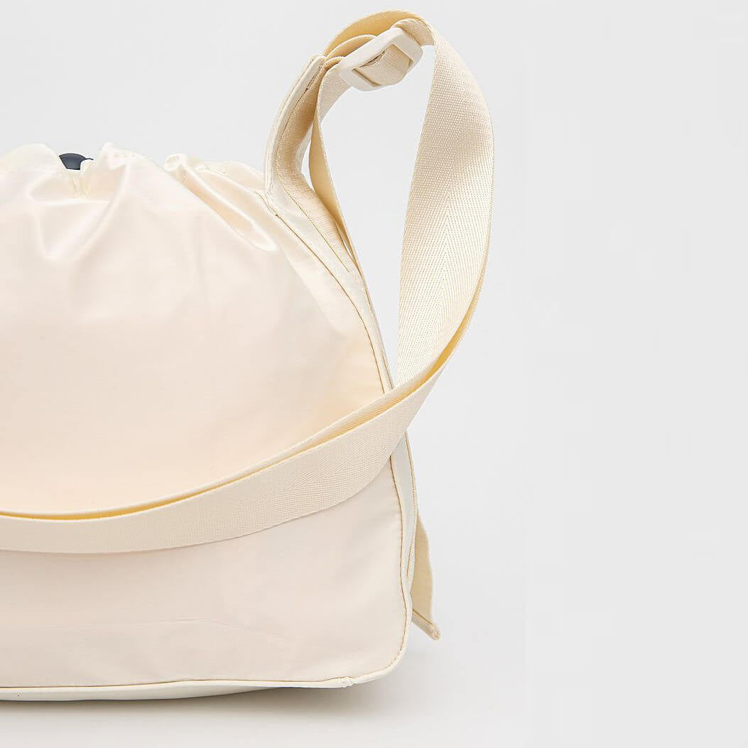 Fila TENALI Satin drawstring hobo Sweet Corn