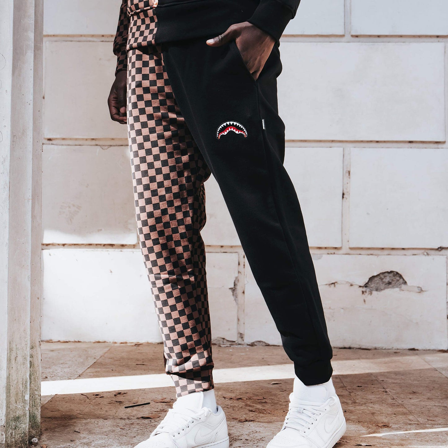 Sprayground Burnt Sharks In Paris Pants Brown/Black