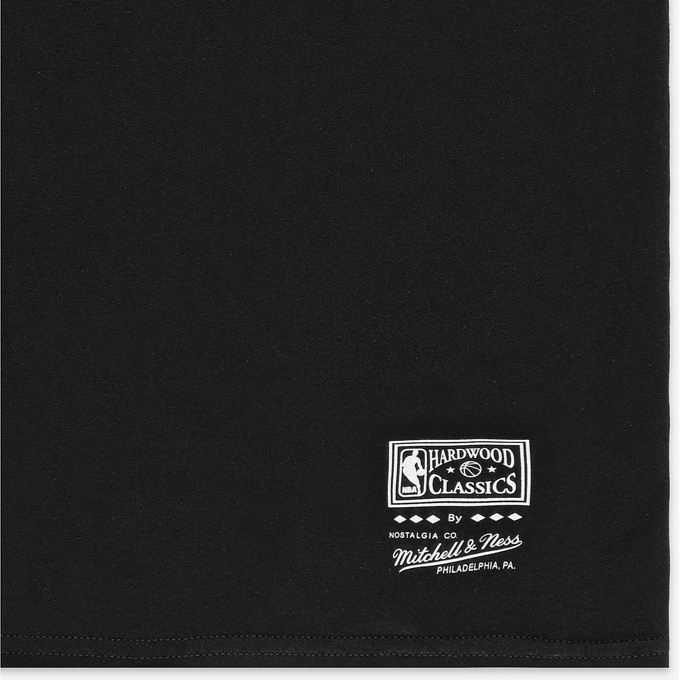 Mitchell & Ness NBA Worn Logo / Wordmark Tee CHICAGO BULLS BLACK