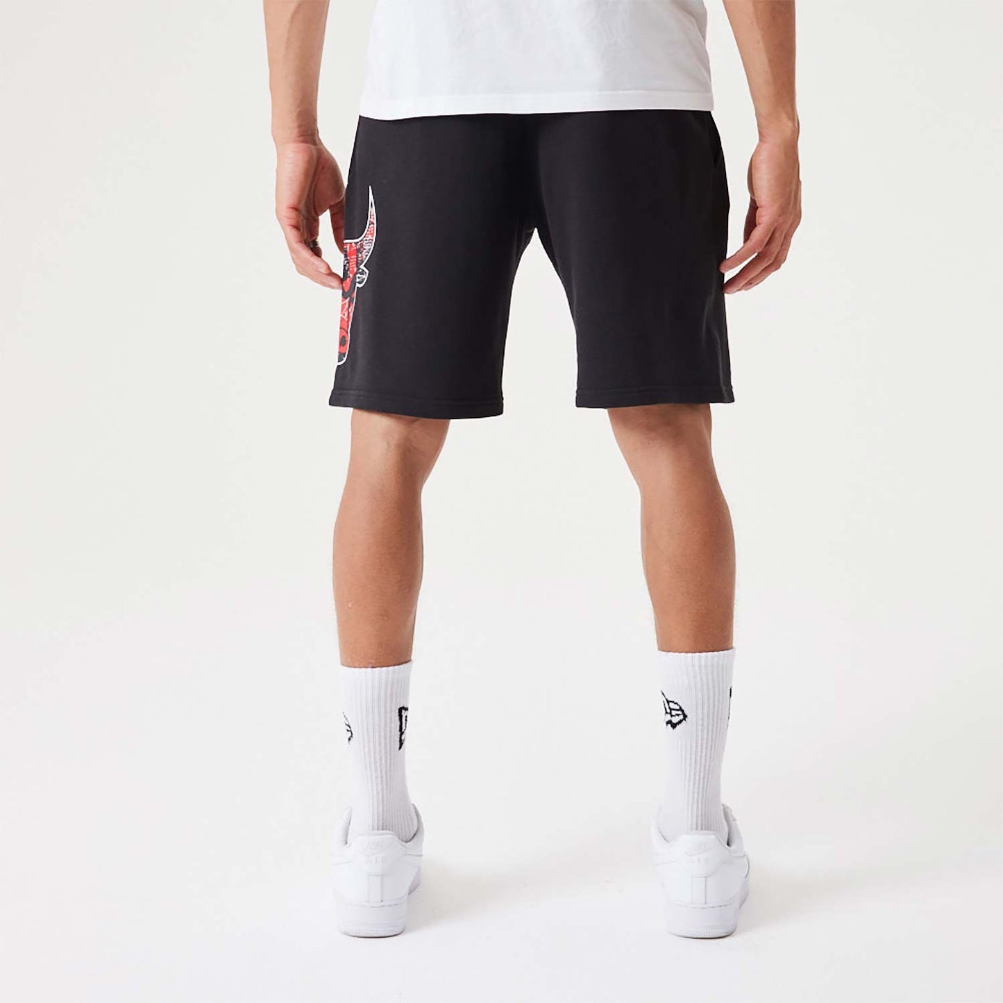 NEW ERA Chicago Bulls NBA Team Logo Black Shorts Black