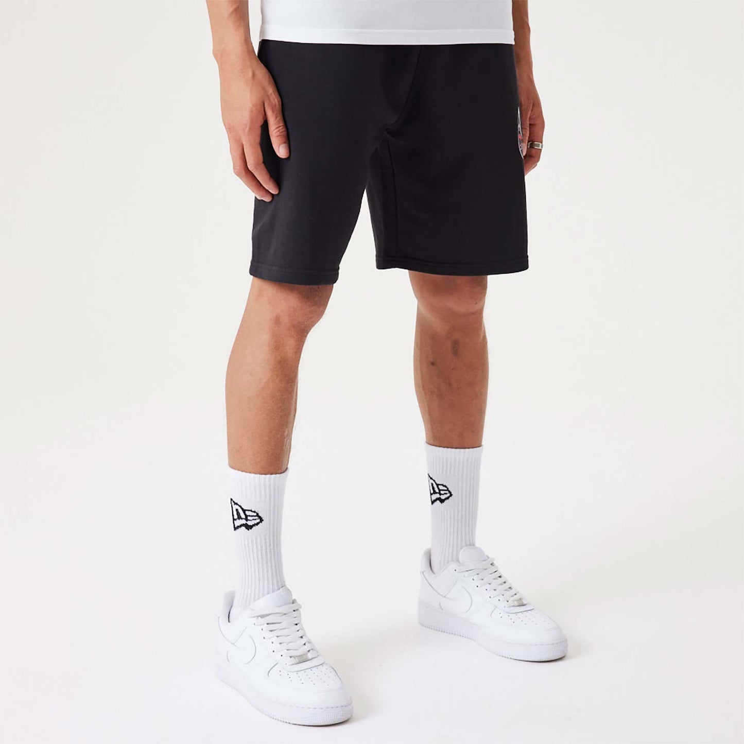 NEW ERA Chicago Bulls NBA Team Logo Black Shorts Black