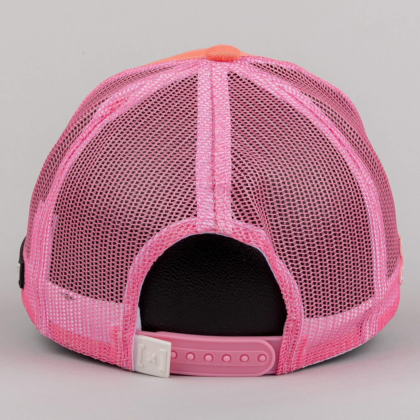 Capslab Chupa Chups Femme Trucker Cap Pink