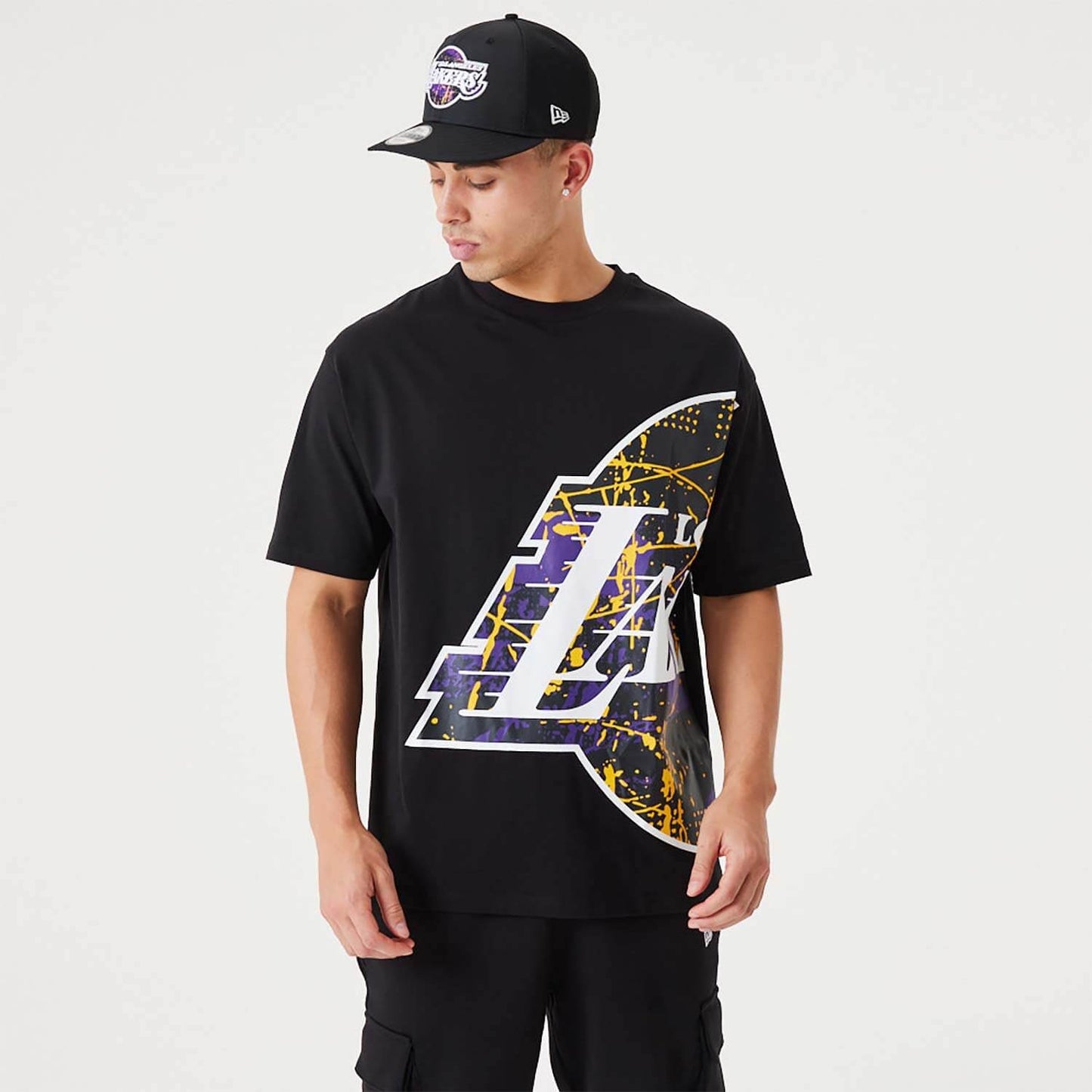 NEW ERA LA Lakers NBA Large Team Logo Black Oversized T-Shirt Black