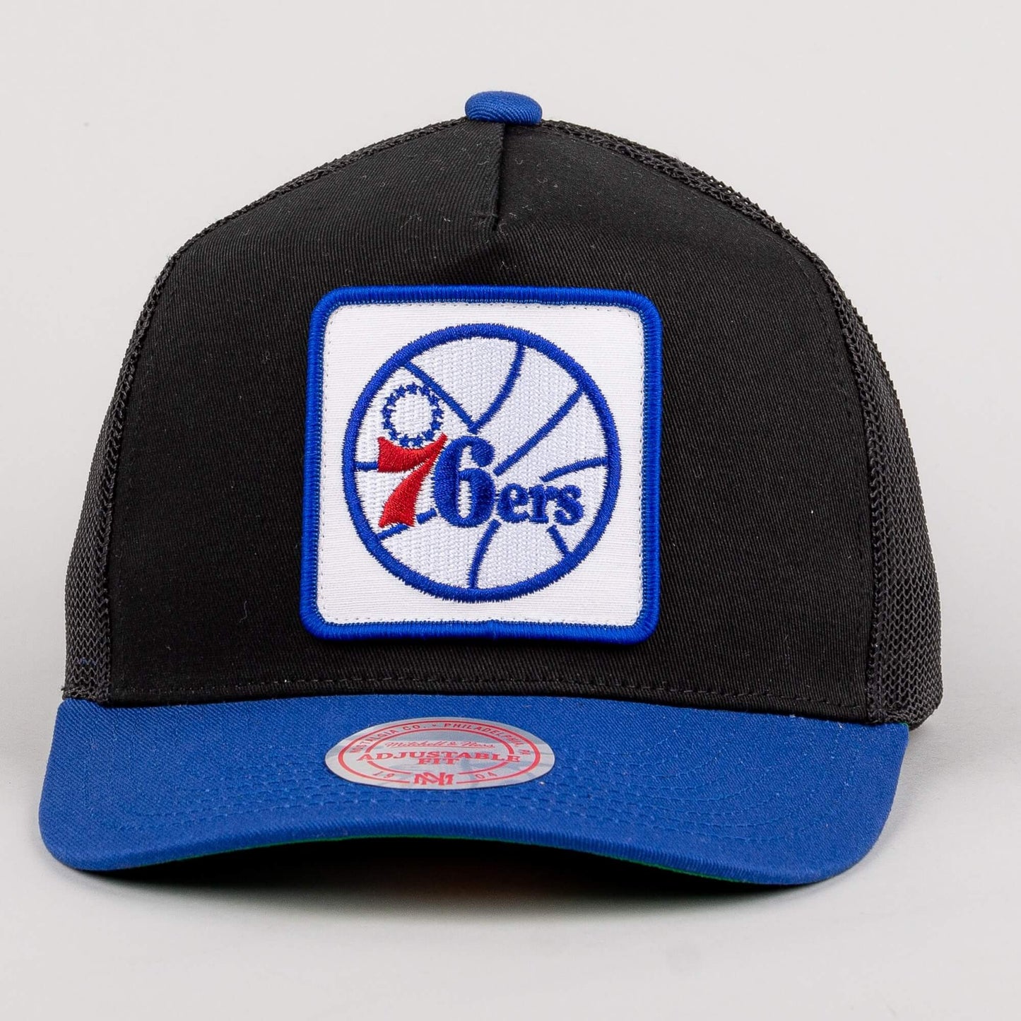 Mitchell & Ness NBA Truck It Trucker HWC Philadelphia 76Ers Black
