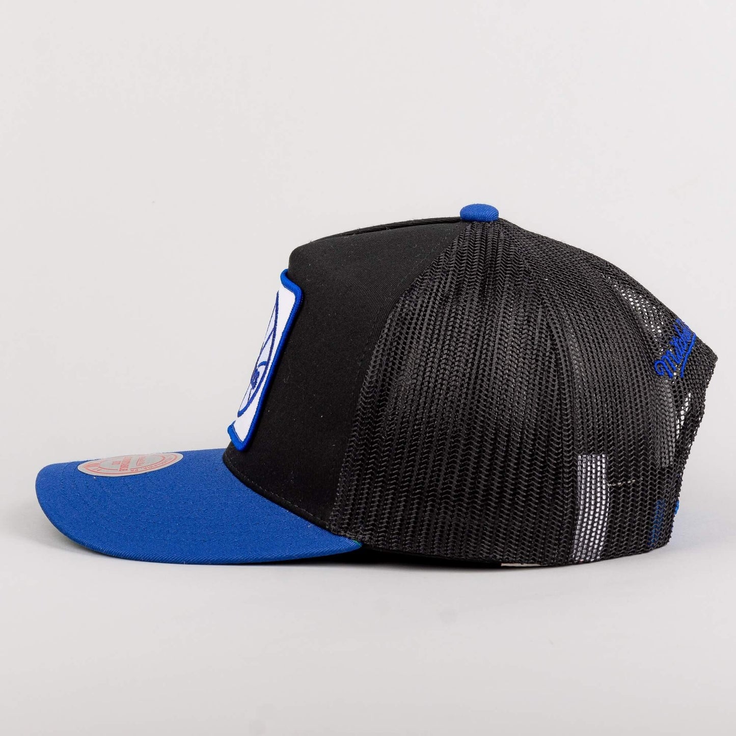 Mitchell & Ness NBA Truck It Trucker HWC Philadelphia 76Ers Black