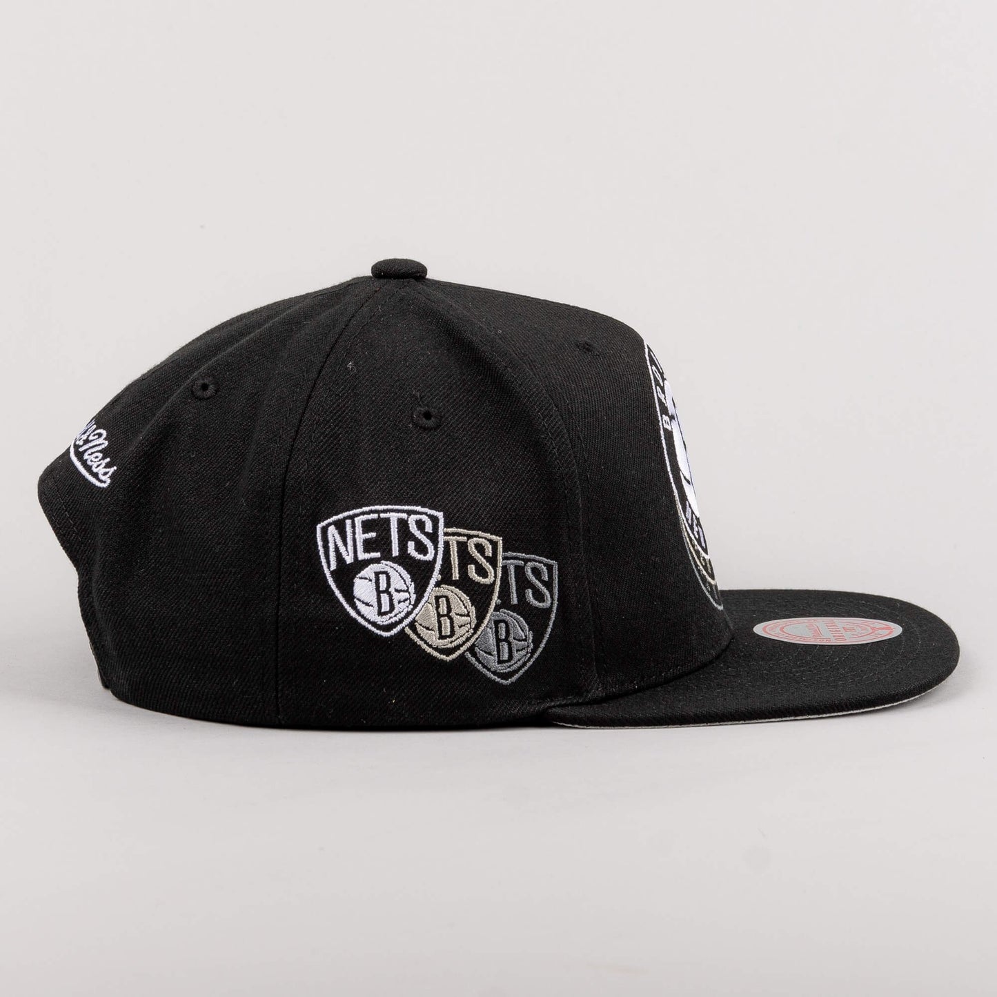 Šiltovka Mitchell & Ness NBA Drop It Snapback Brooklyn Nets čierna