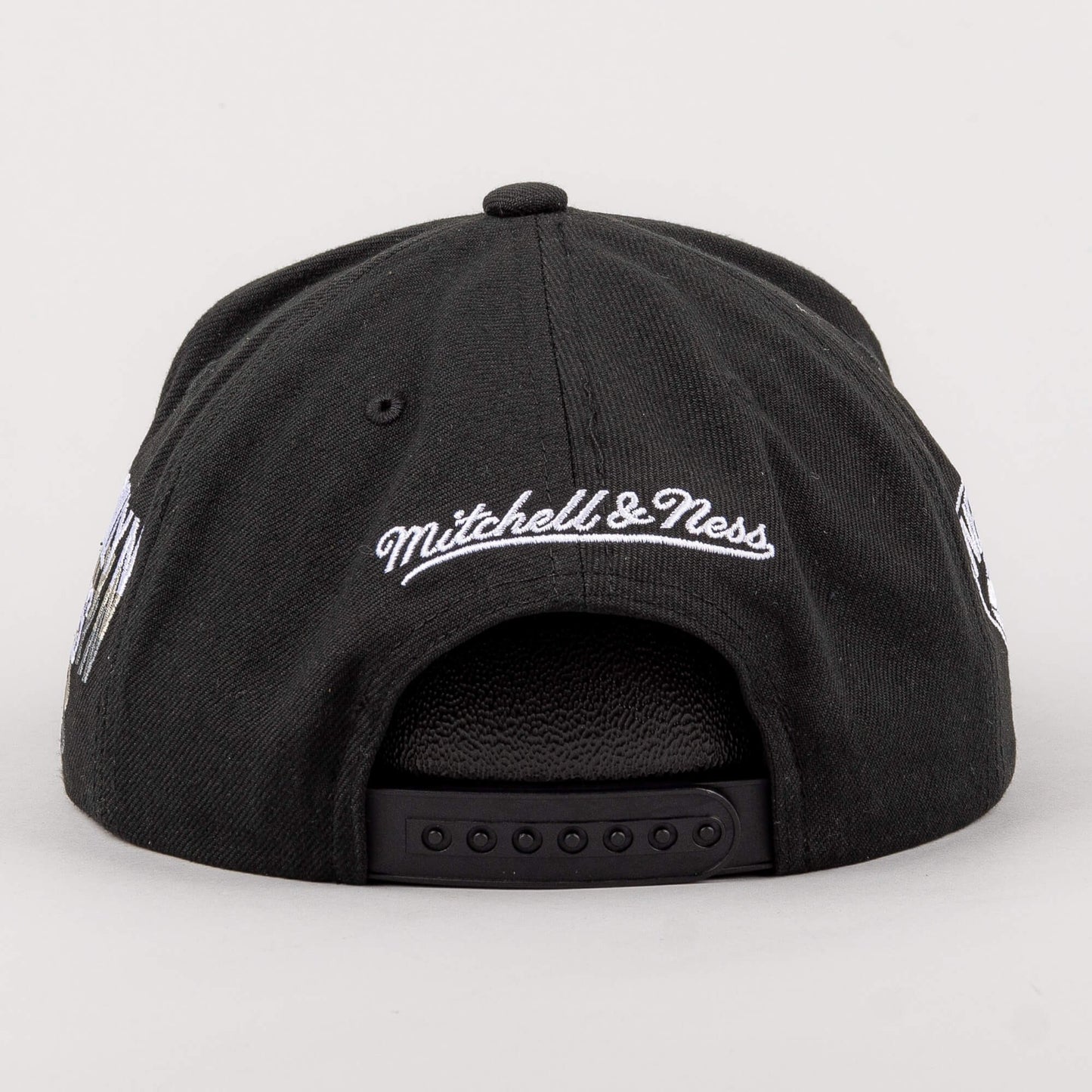 Šiltovka Mitchell & Ness NBA Drop It Snapback Brooklyn Nets čierna
