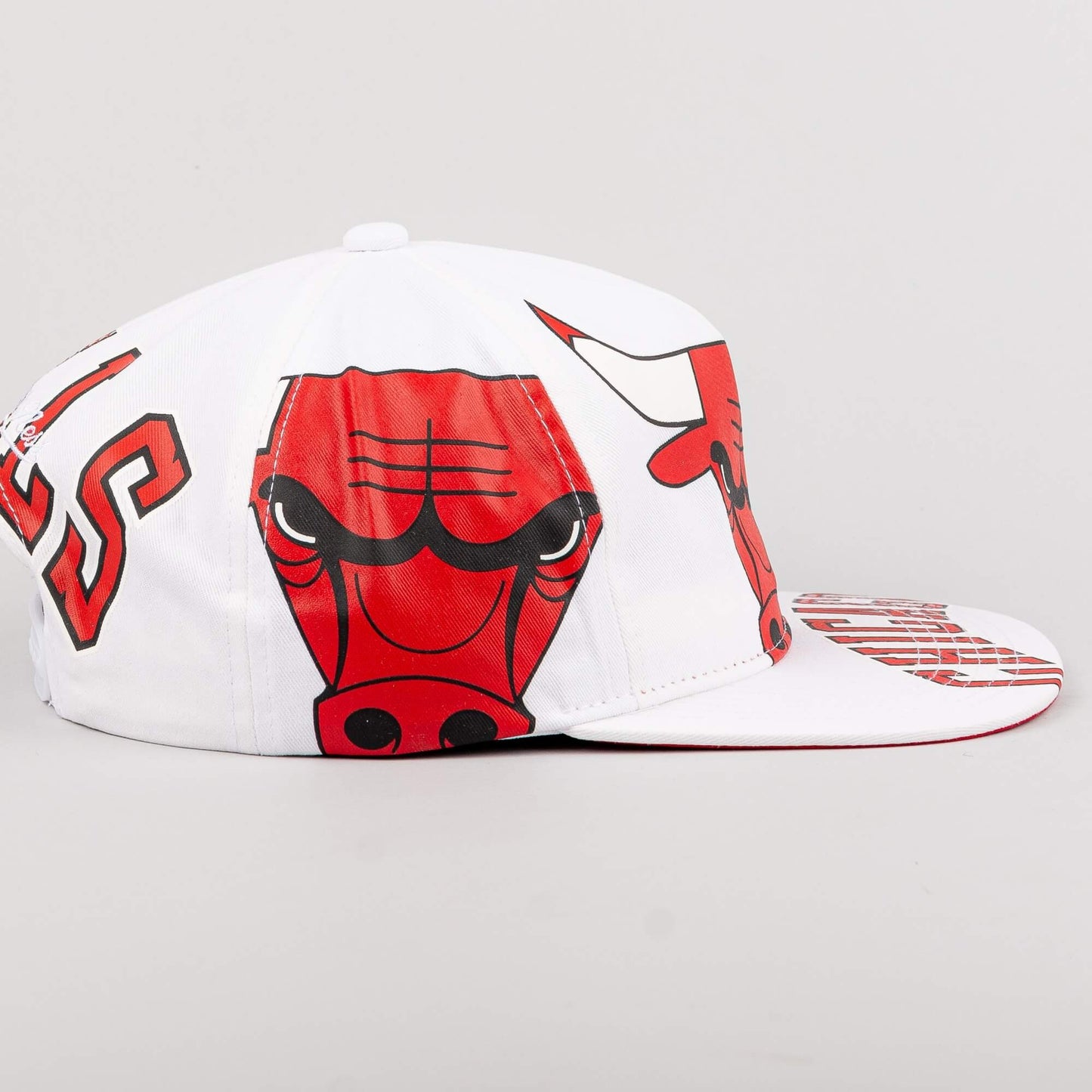 Šiltovka Mitchell & Ness NBA In Your Face Chicago Bulls biela