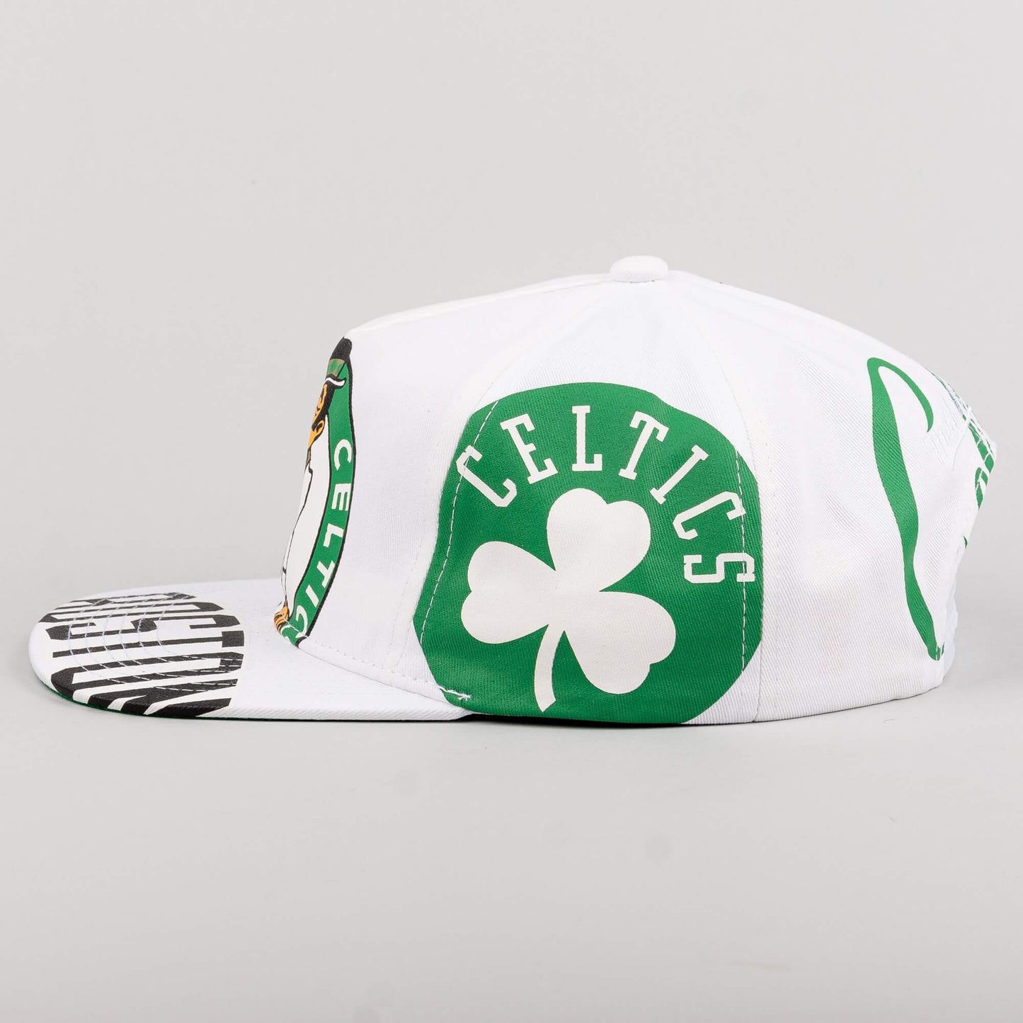 Šiltovka Mitchell & Ness NBA In Your Face Boston Celtics biela
