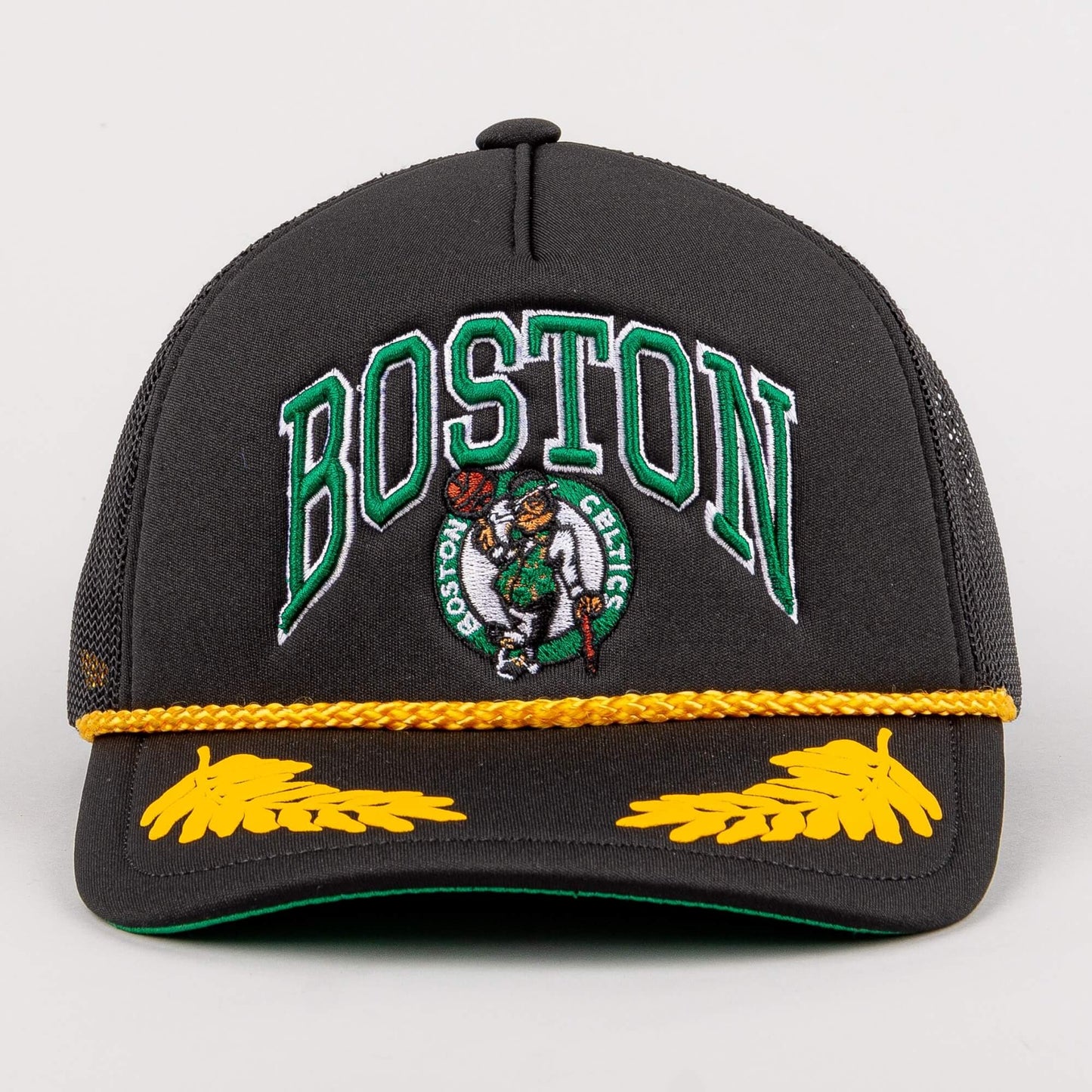 Šiltovka so sieťkou Mitchell & Ness NBA Gold Leaf Boston Celtics čierna