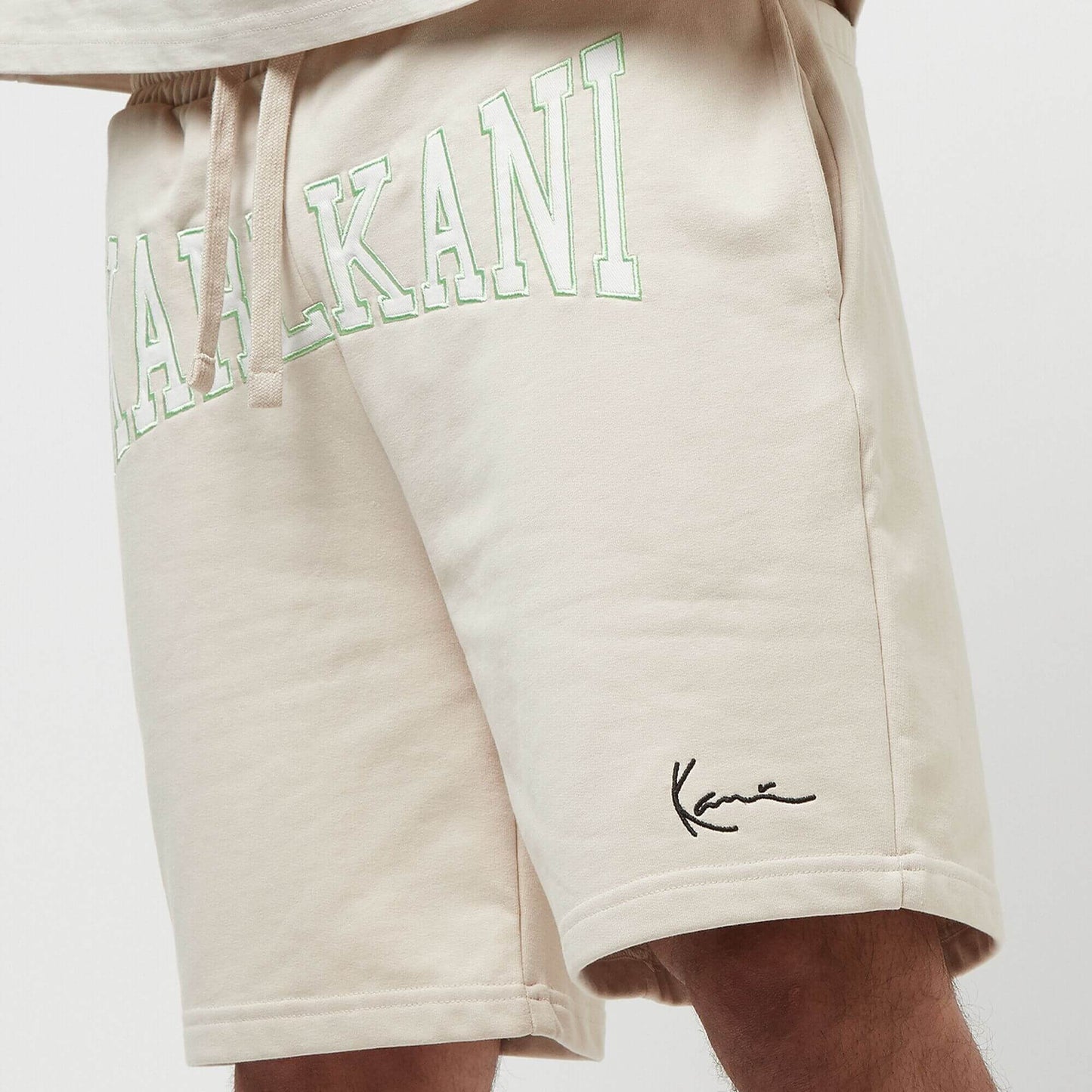 Šortky Karl Kani KK College Signature Sweatshorts off white biele
