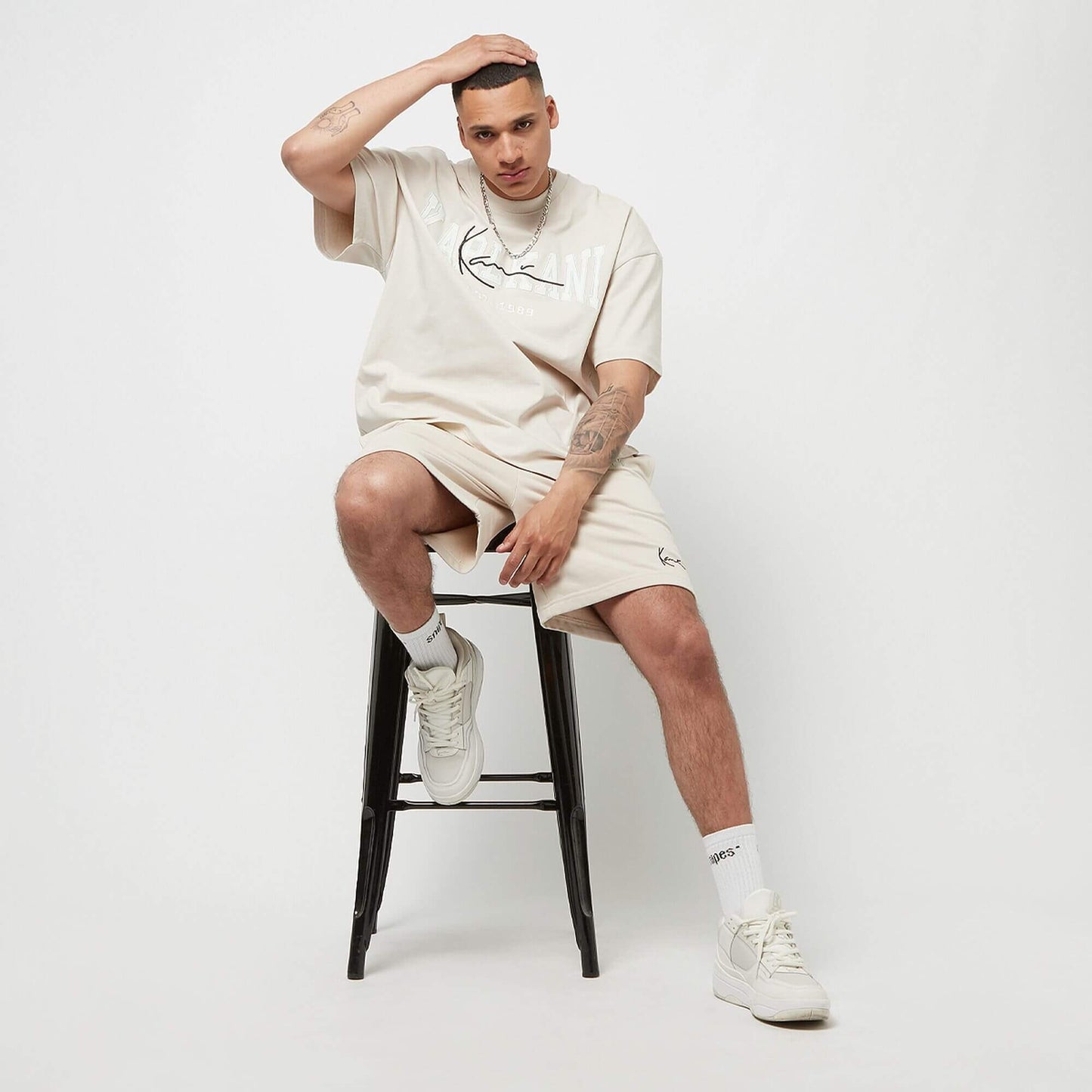 Šortky Karl Kani KK College Signature Sweatshorts off white biele