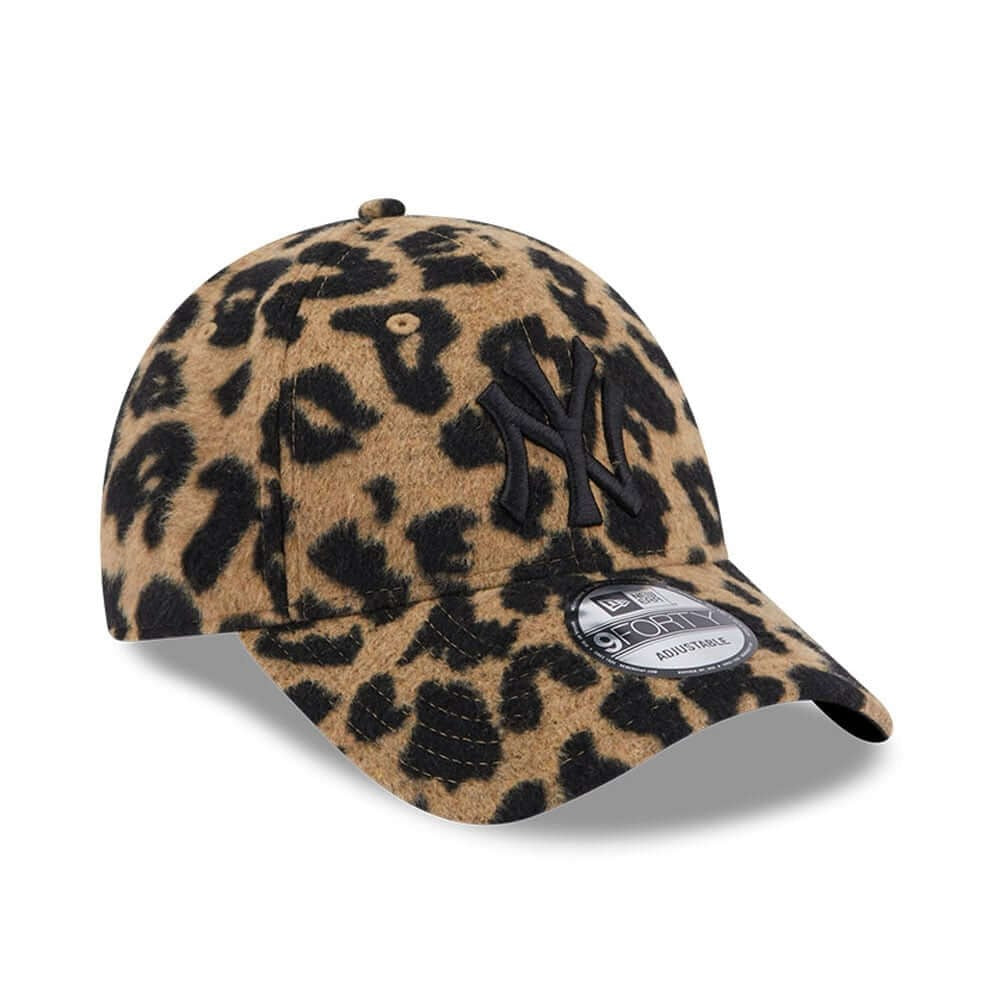New Era MLB New York Yankees Leopard Light Beige Womens 9FORTY Adjustable Cap