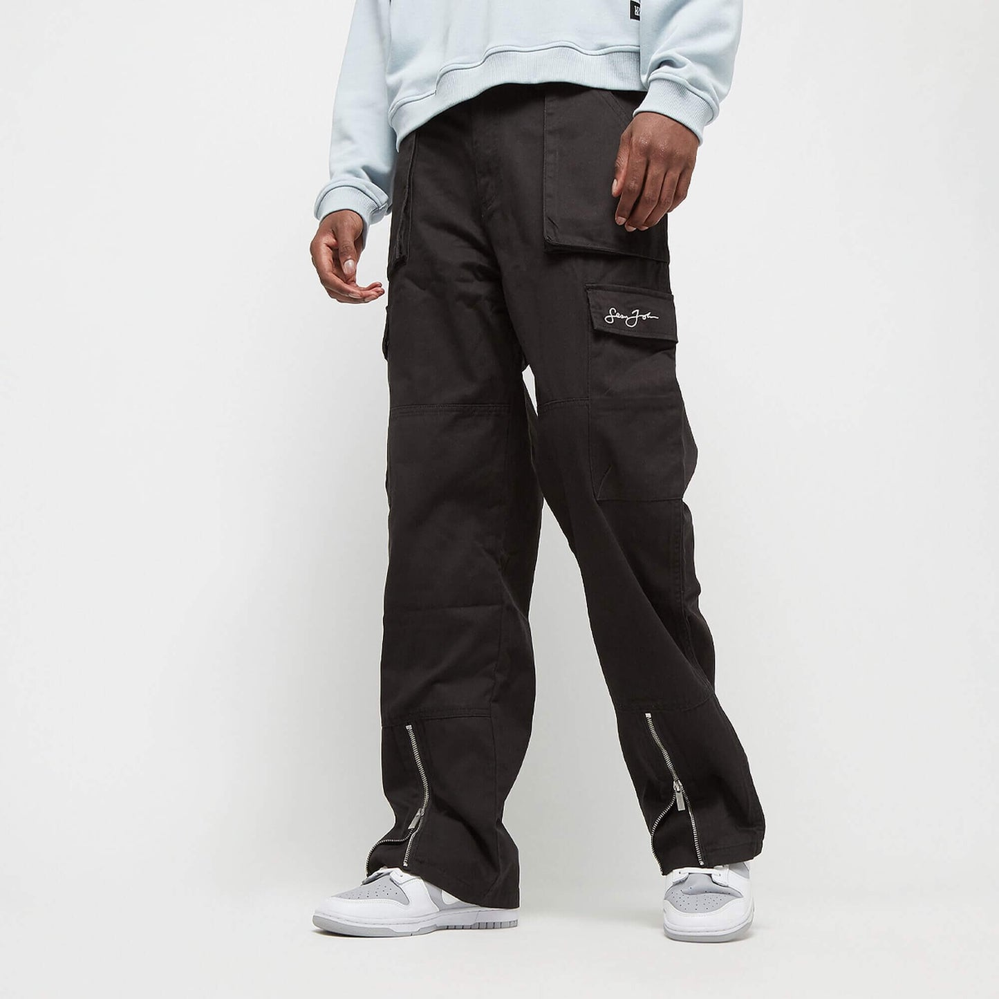 Nohavice Sean John SJ Script Logo Front Zip Cargopants black čierne