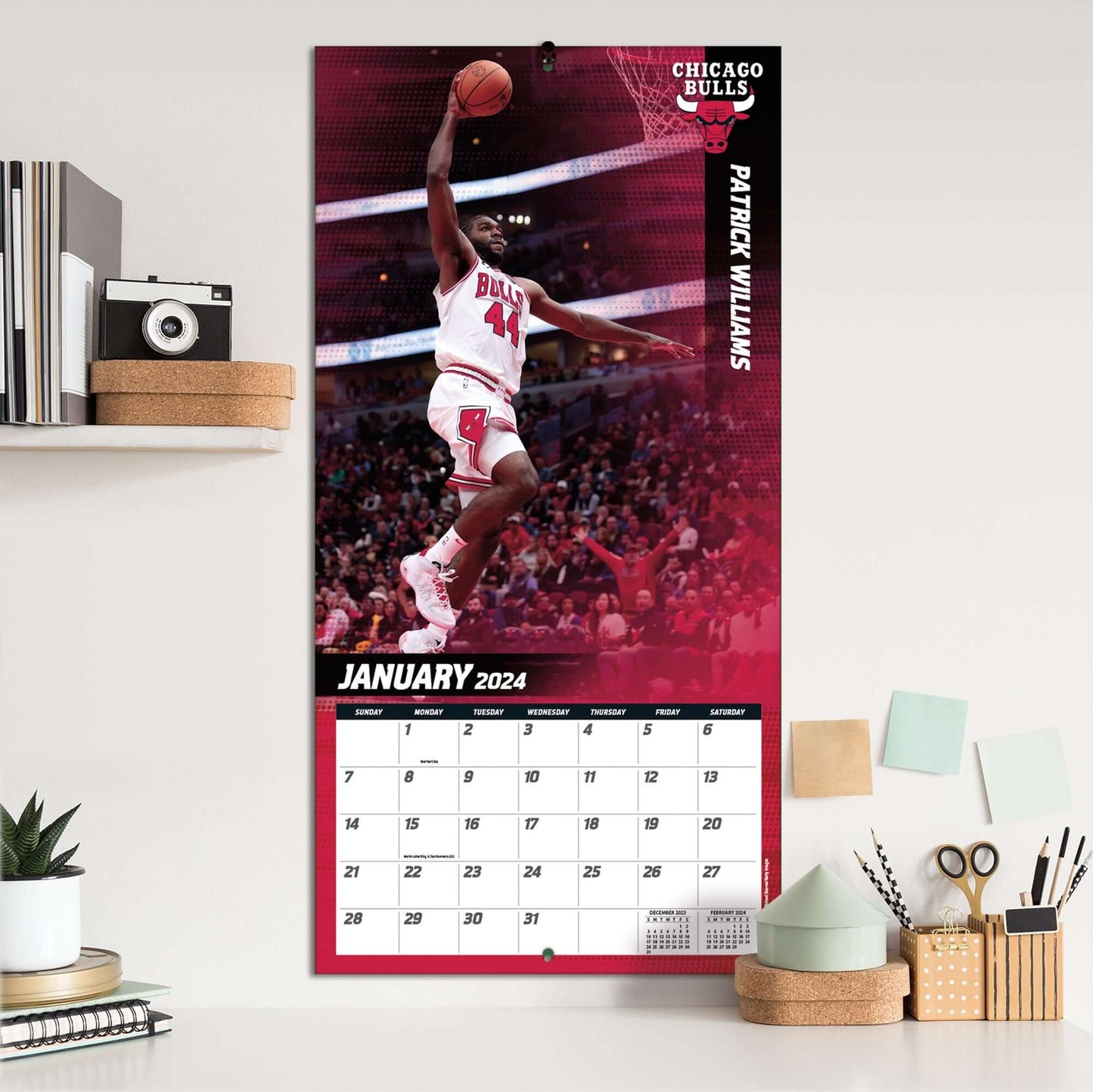 TURNER SPORTS NBA 2024 (30x60 cm) WALL CALENDAR CHICAGO BULLS
